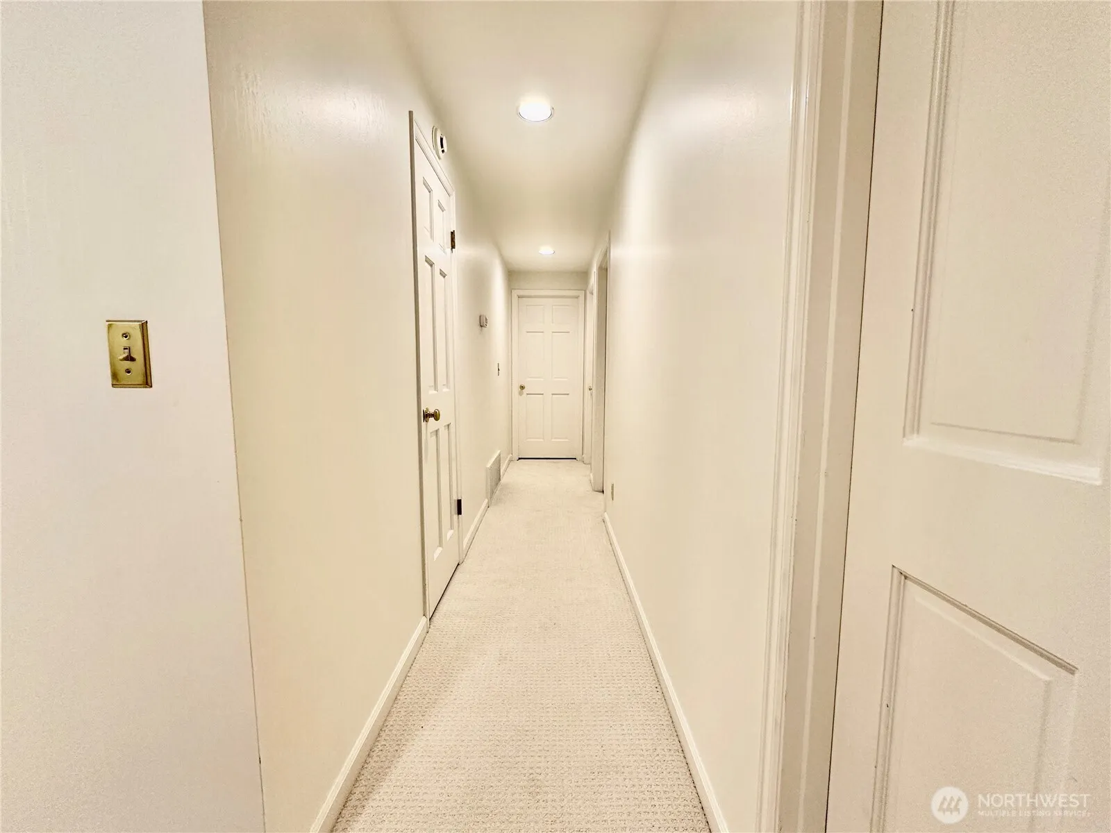 4117 117th Avenue NE, Kirkland, WA 98033