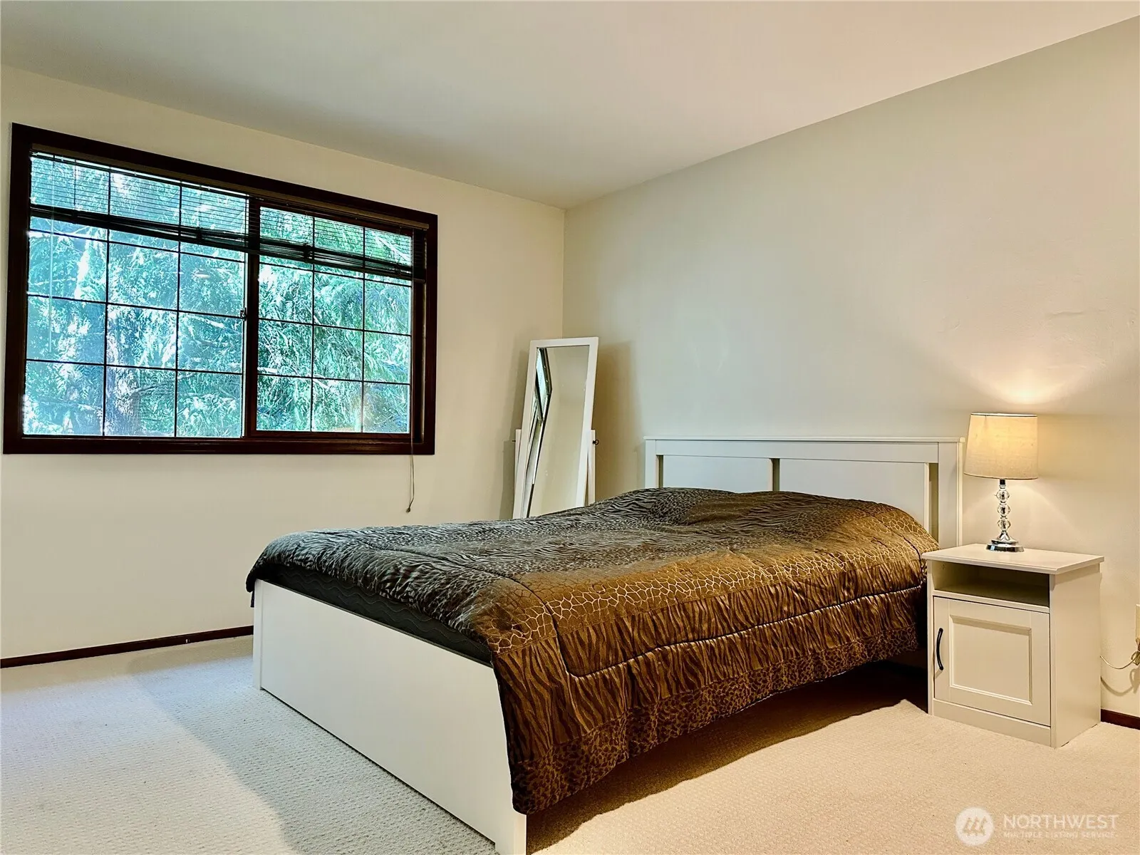 4117 117th Avenue NE, Kirkland, WA 98033