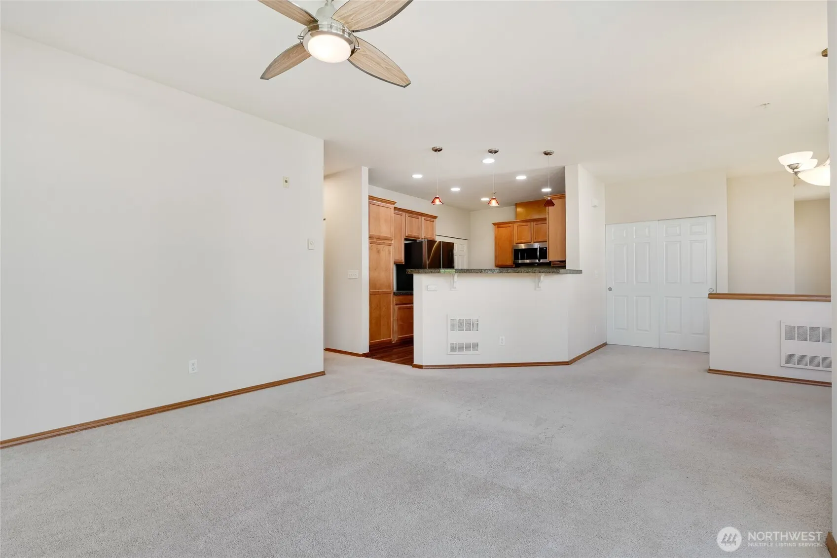 1855 Trossachs Boulevard SE #1703, Sammamish, WA 98075