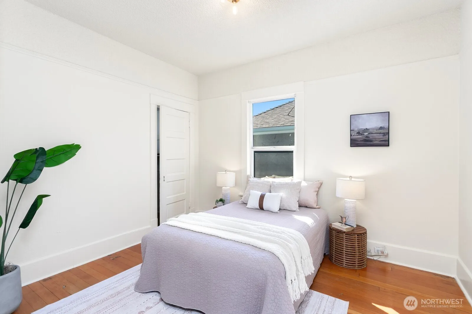 2418 S Irving Street , Seattle, WA 98144-3830