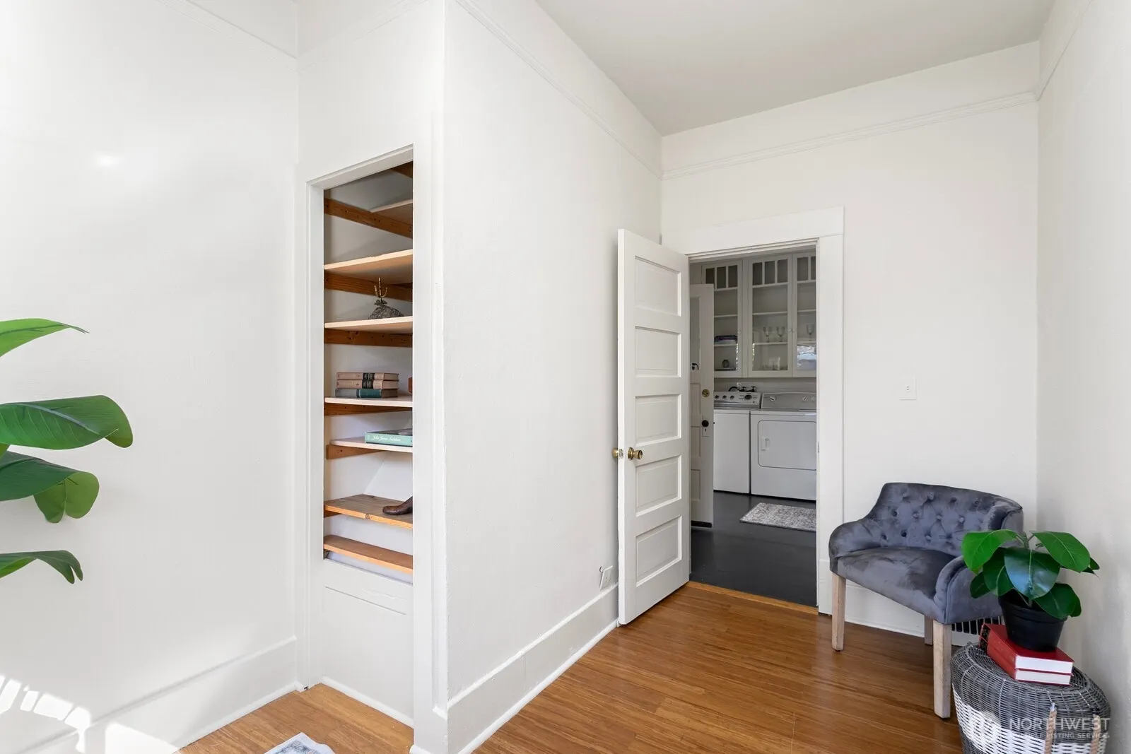 2418 S Irving Street , Seattle, WA 98144-3830