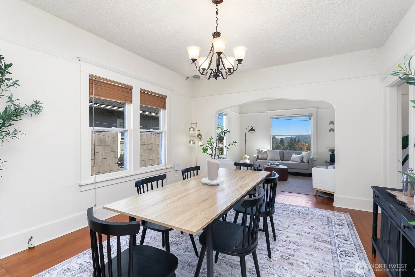 2418 S Irving Street , Seattle, WA 98144-3830