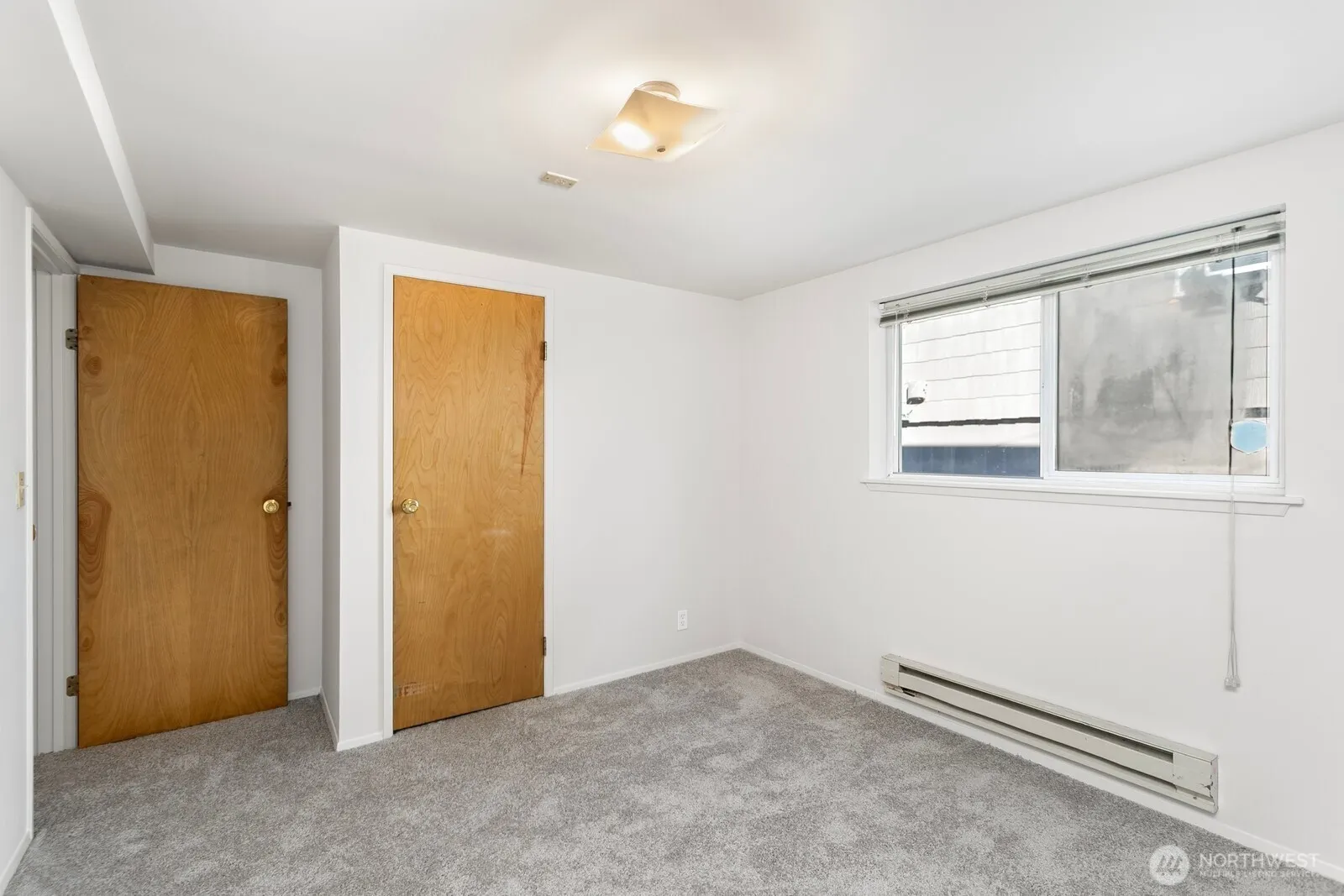 2418 S Irving Street , Seattle, WA 98144-3830