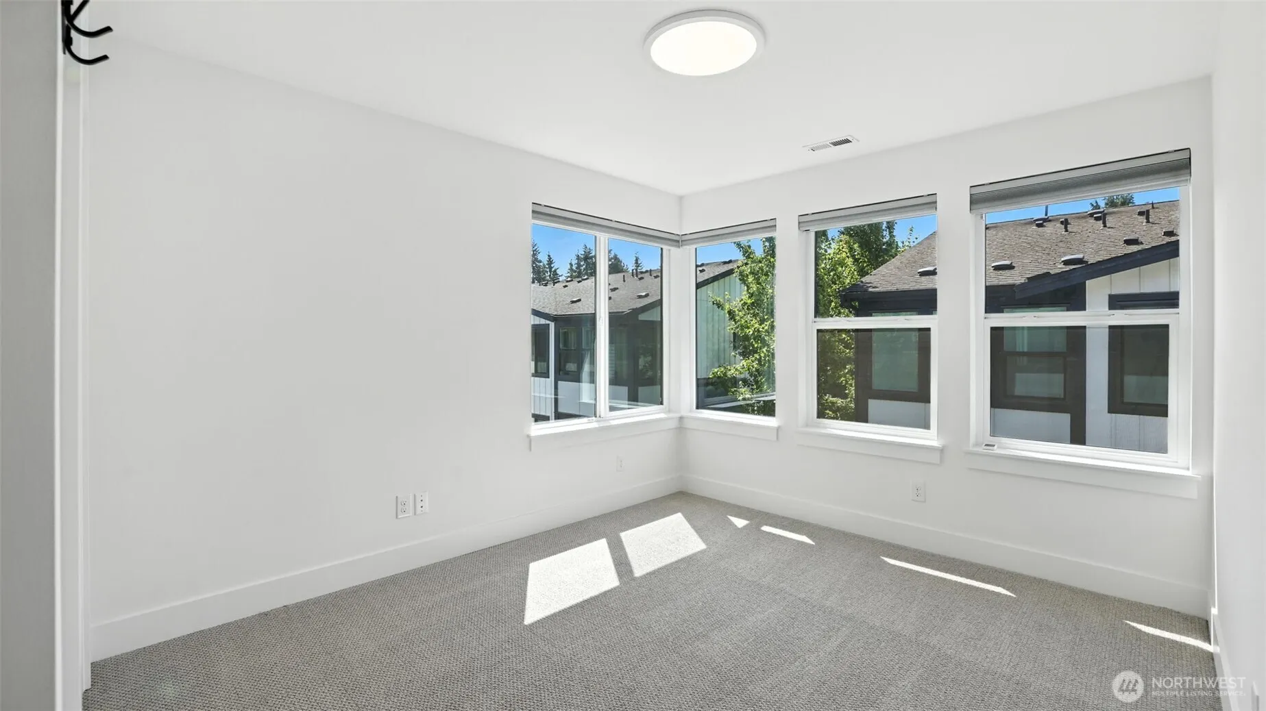 9608 NE 182nd Court #D, Bothell, WA 98011