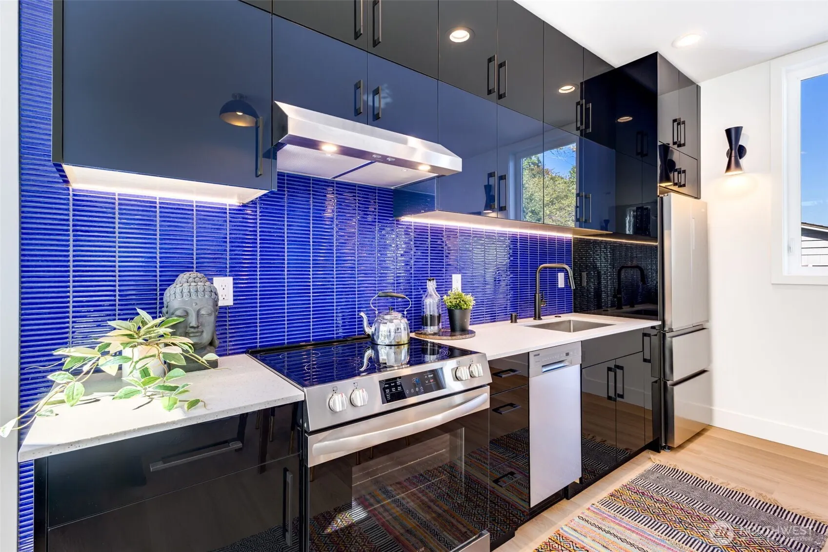 4706 S Morgan Street , Seattle, WA 98118