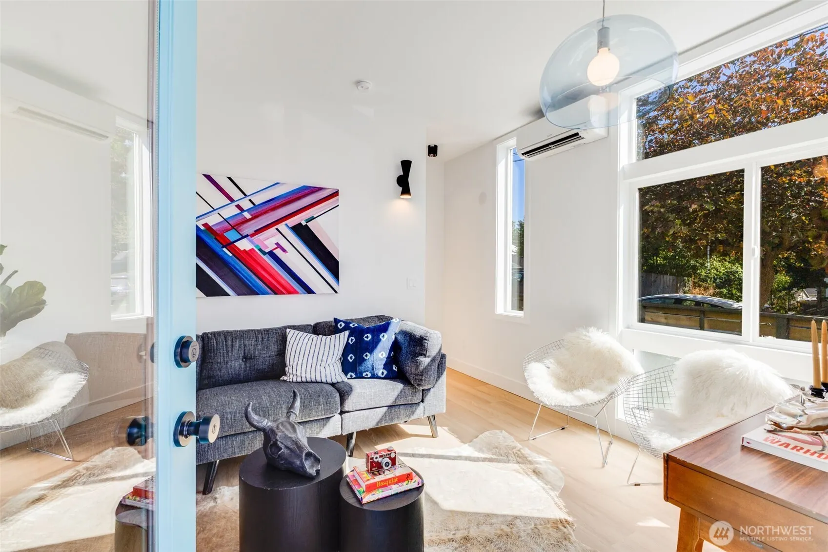 4706 S Morgan Street , Seattle, WA 98118