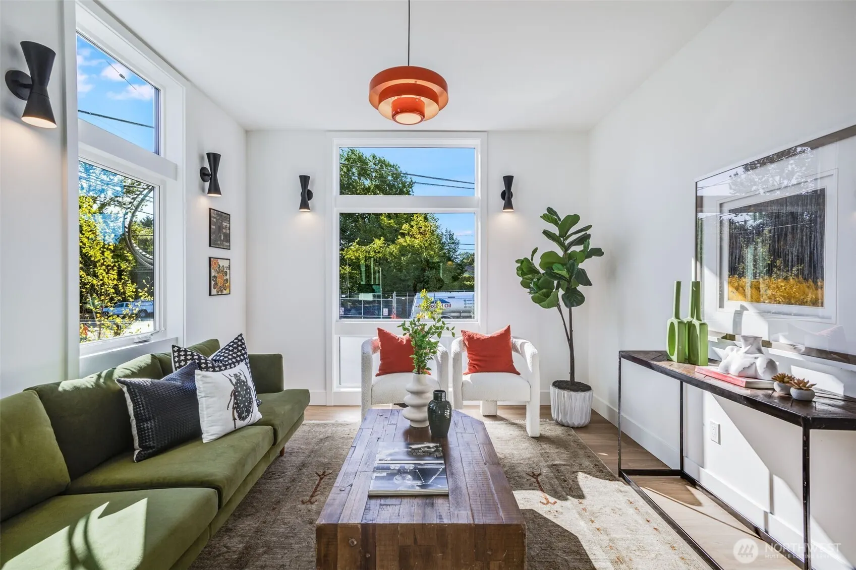 6356 47th Avenue S, Seattle, WA 98118