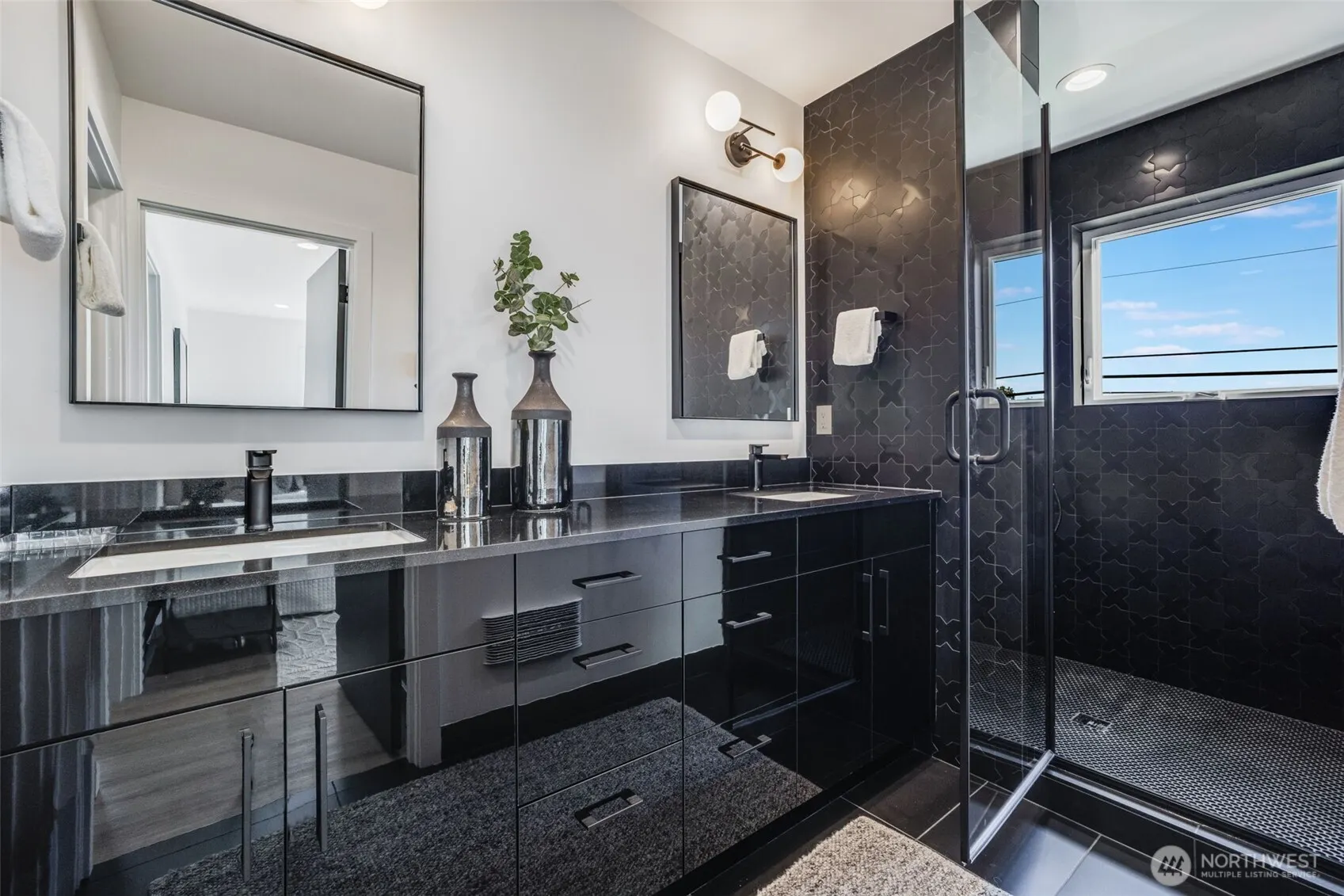 6356 47th Avenue S, Seattle, WA 98118