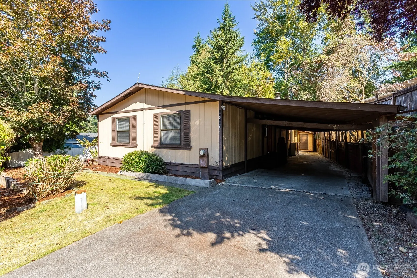 12218 SE 206th Street , Kent, WA 98031