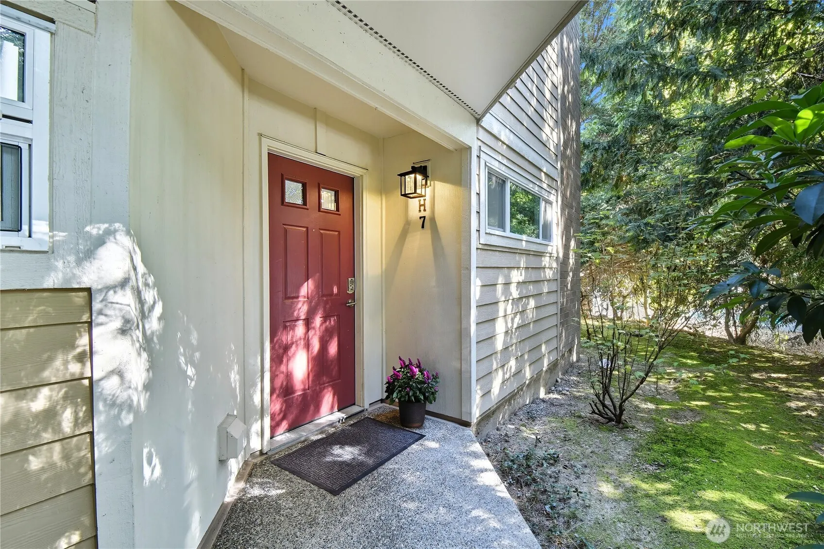 14623 NE 40th Street #H-7, Bellevue, WA 98007