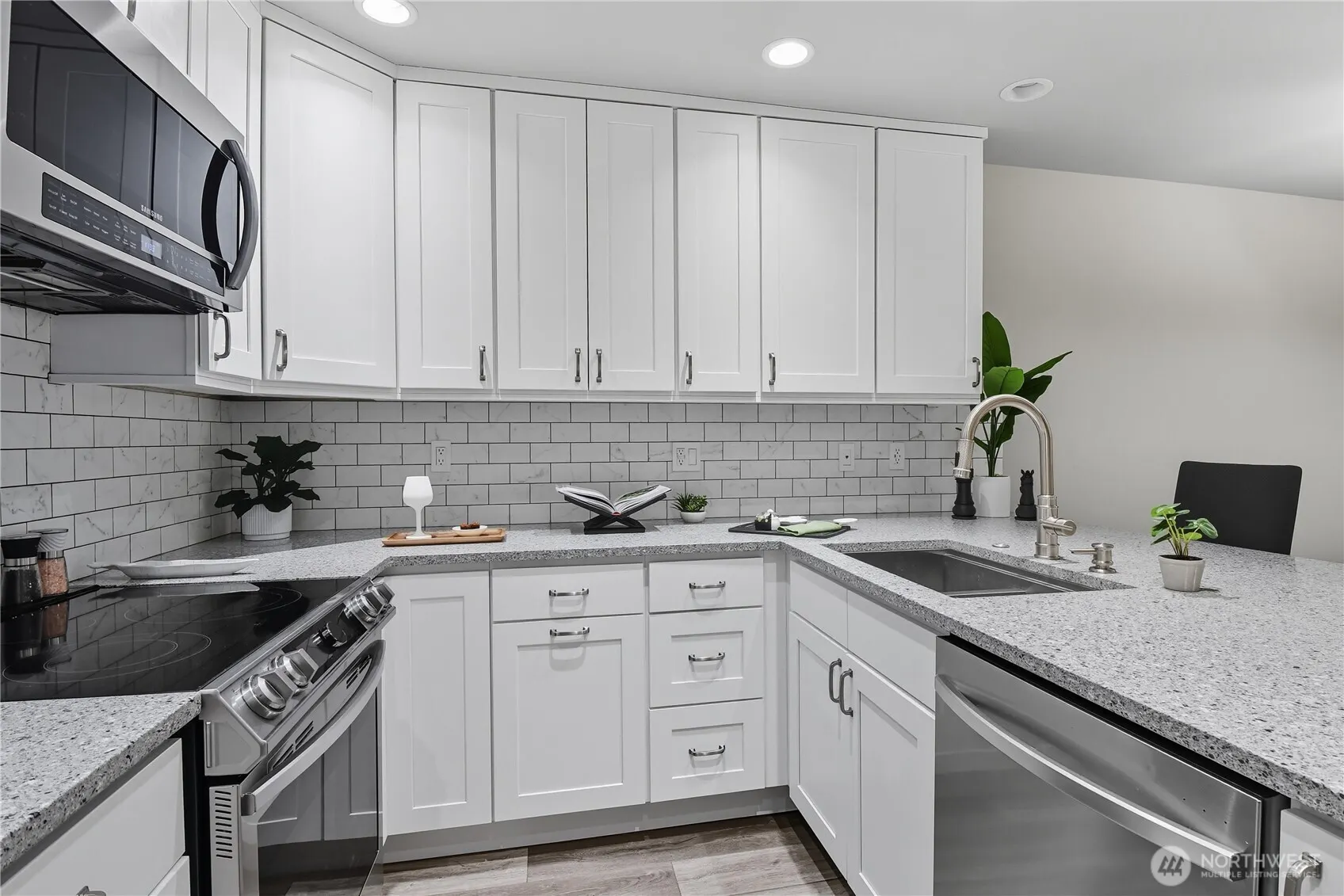 14623 NE 40th Street #H-7, Bellevue, WA 98007