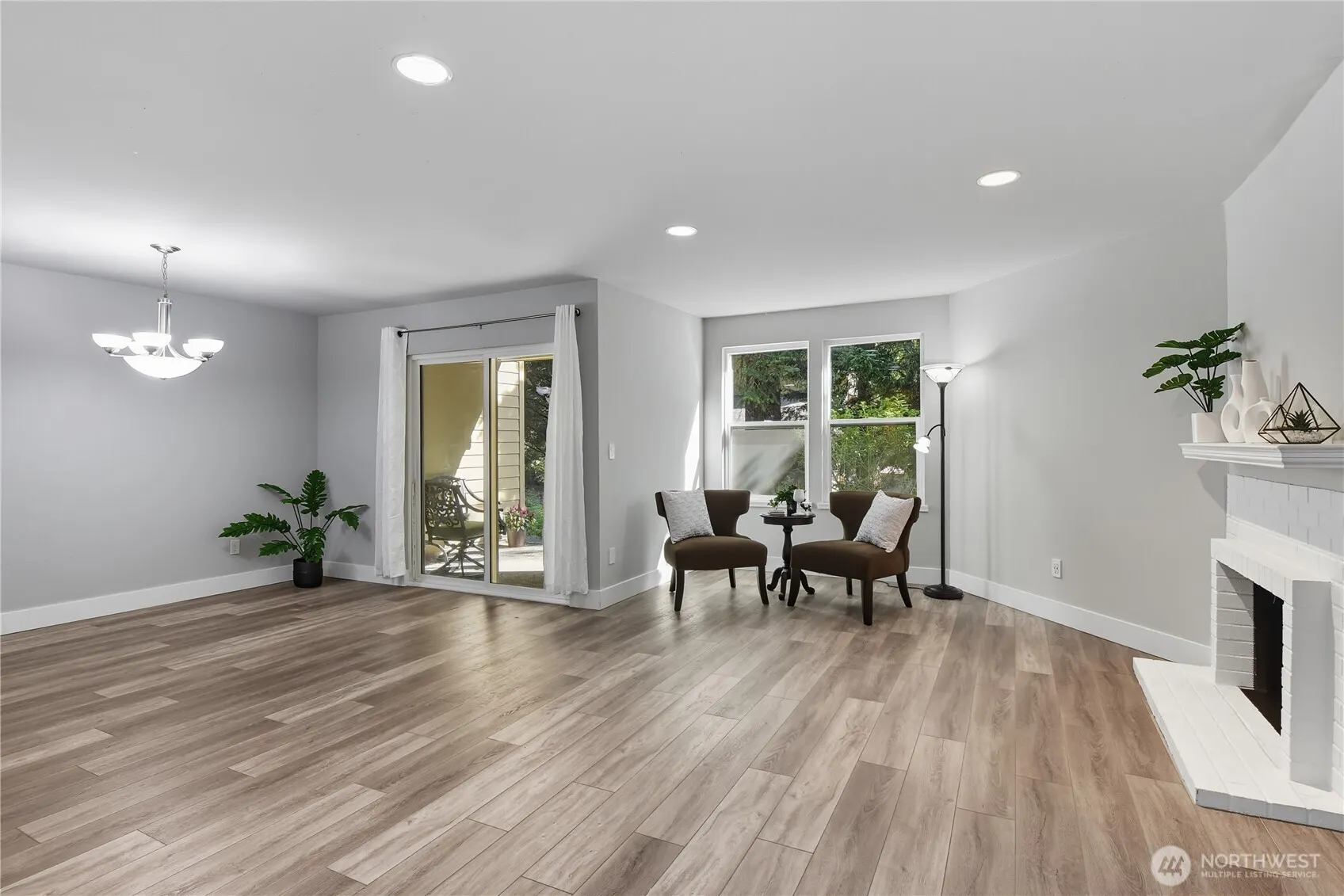 14623 NE 40th Street #H-7, Bellevue, WA 98007