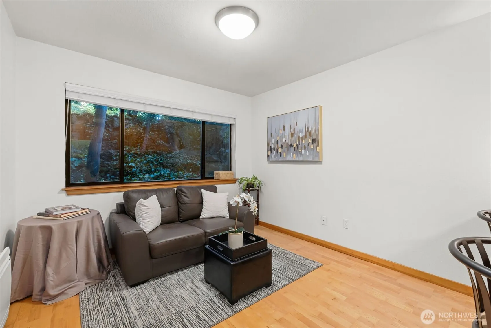 6423 Sand Point Way NE, Seattle, WA 98115