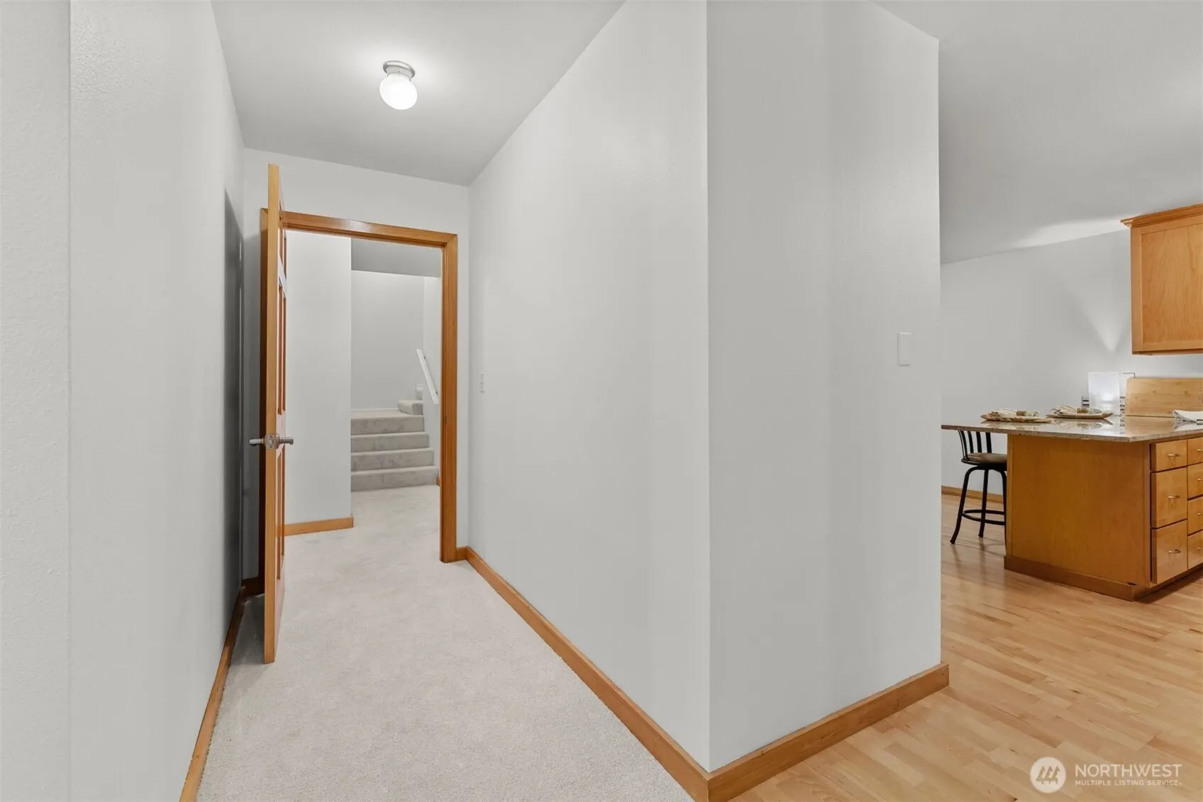 6423 Sand Point Way NE, Seattle, WA 98115
