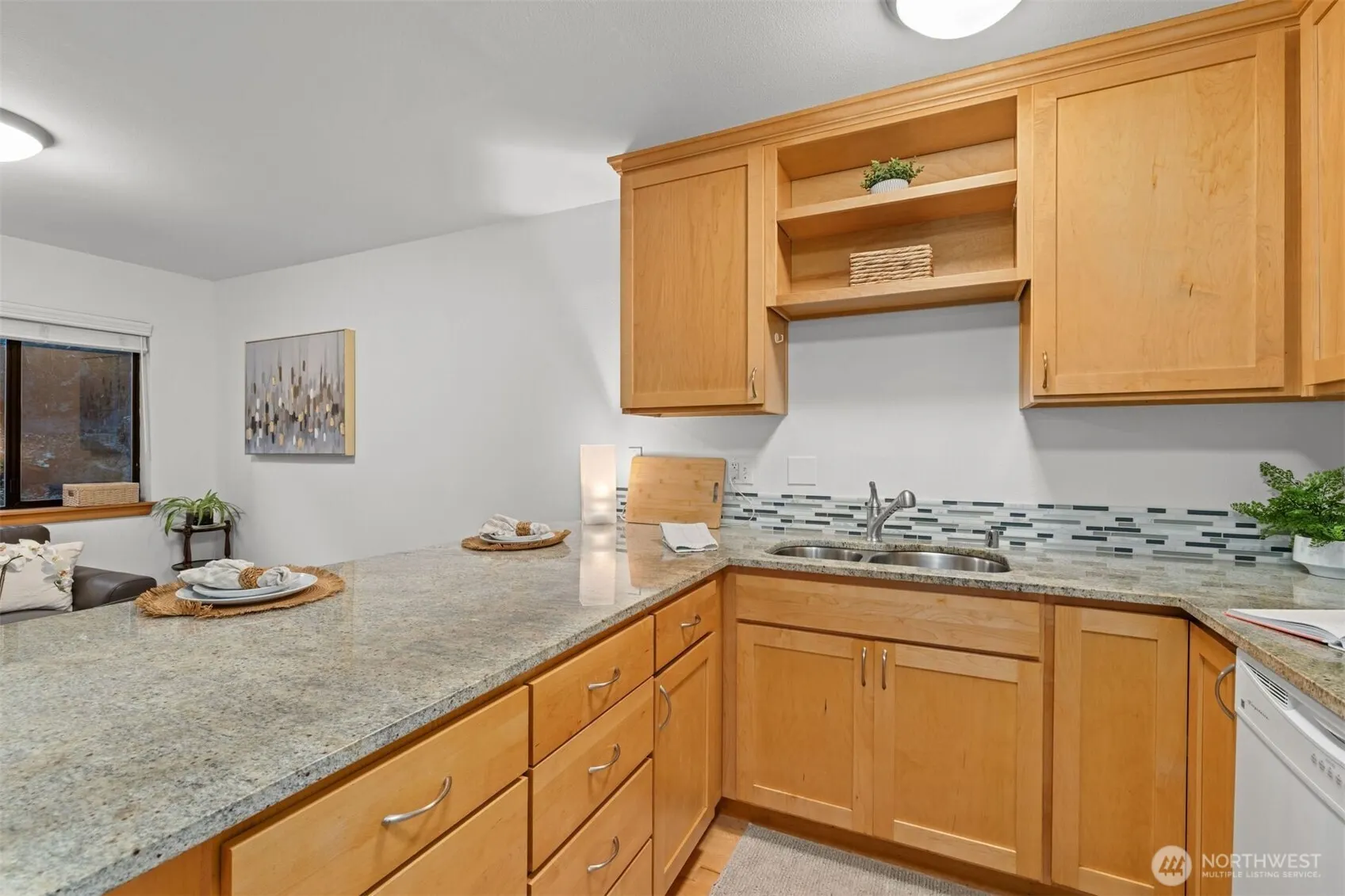 6423 Sand Point Way NE, Seattle, WA 98115