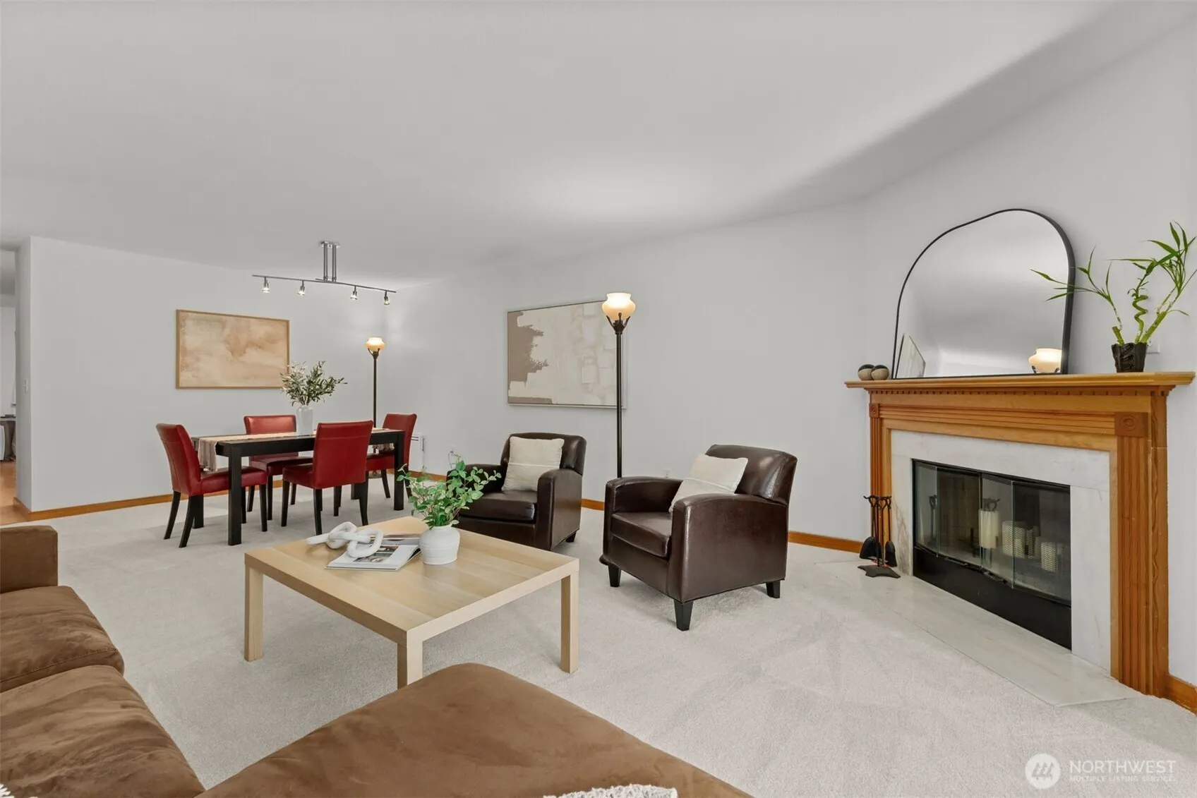 6423 Sand Point Way NE, Seattle, WA 98115