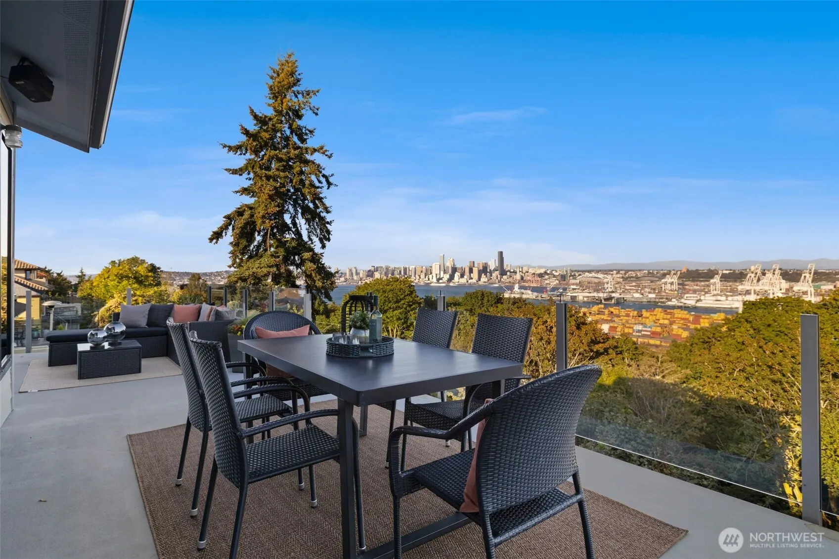 2742 36th Avenue SW, Seattle, WA 98126