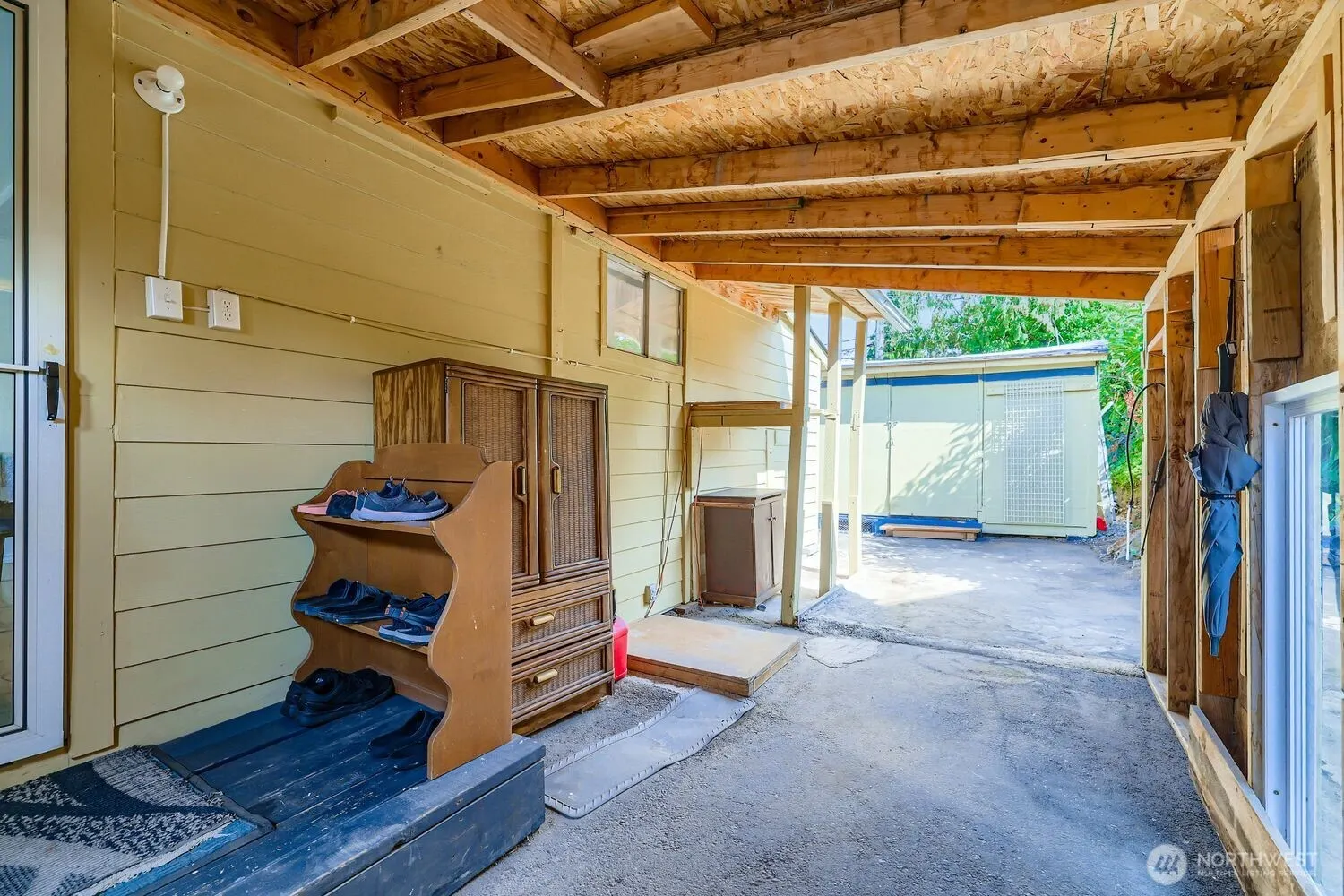 2414 S 121st Place , Seattle, WA 98168