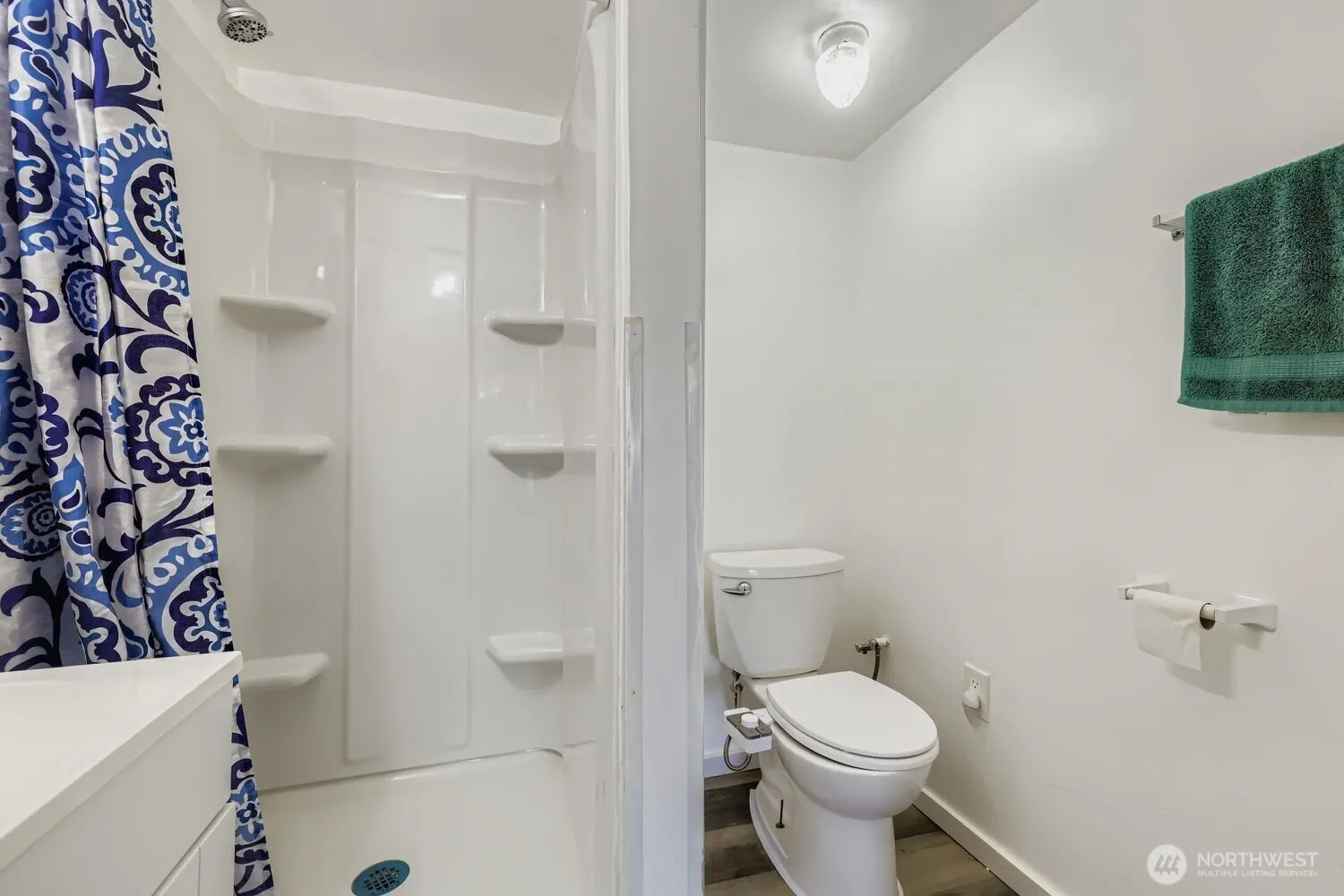 2414 S 121st Place , Seattle, WA 98168