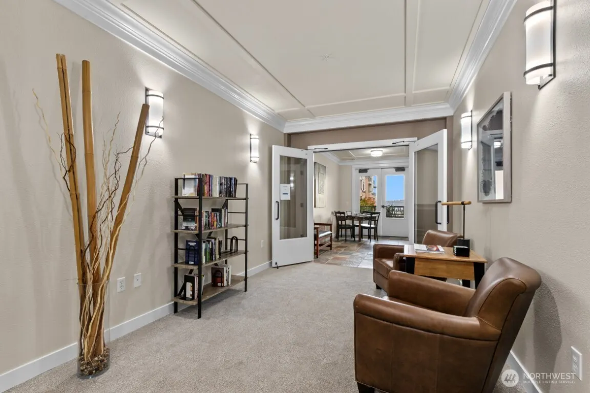 109 2nd Street S #220, Kirkland, WA 98033