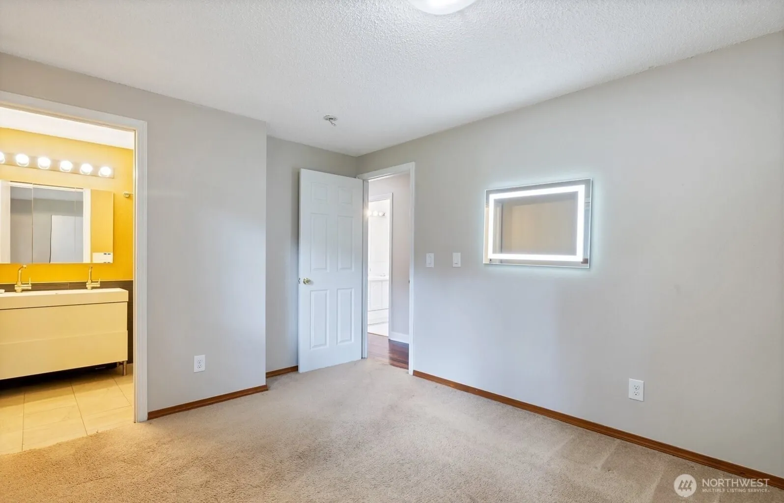 9120 209th Avenue NE, Redmond, WA 98053