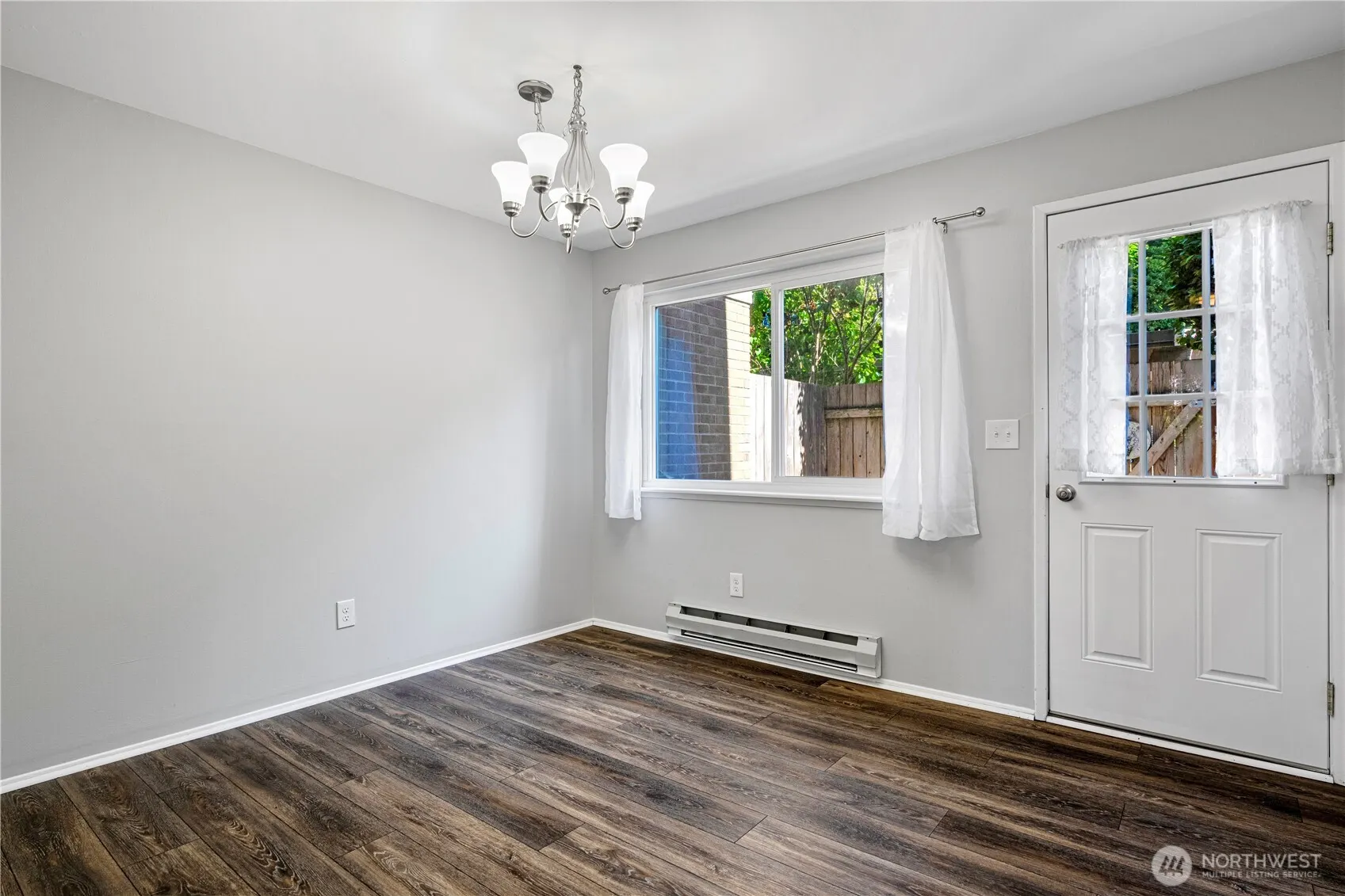 5628 SE 123rd Avenue , Bellevue, WA 98006