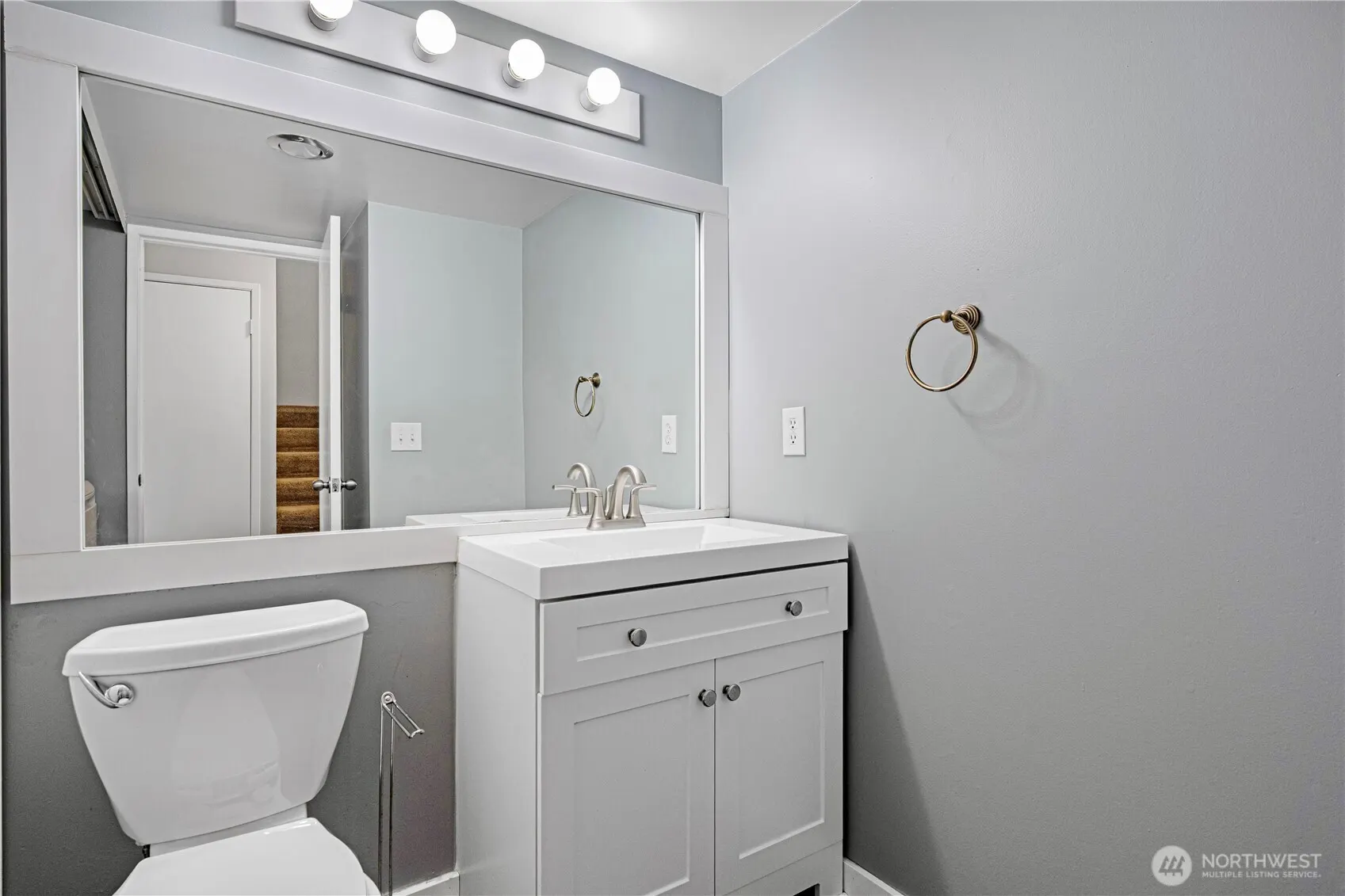 5628 SE 123rd Avenue , Bellevue, WA 98006