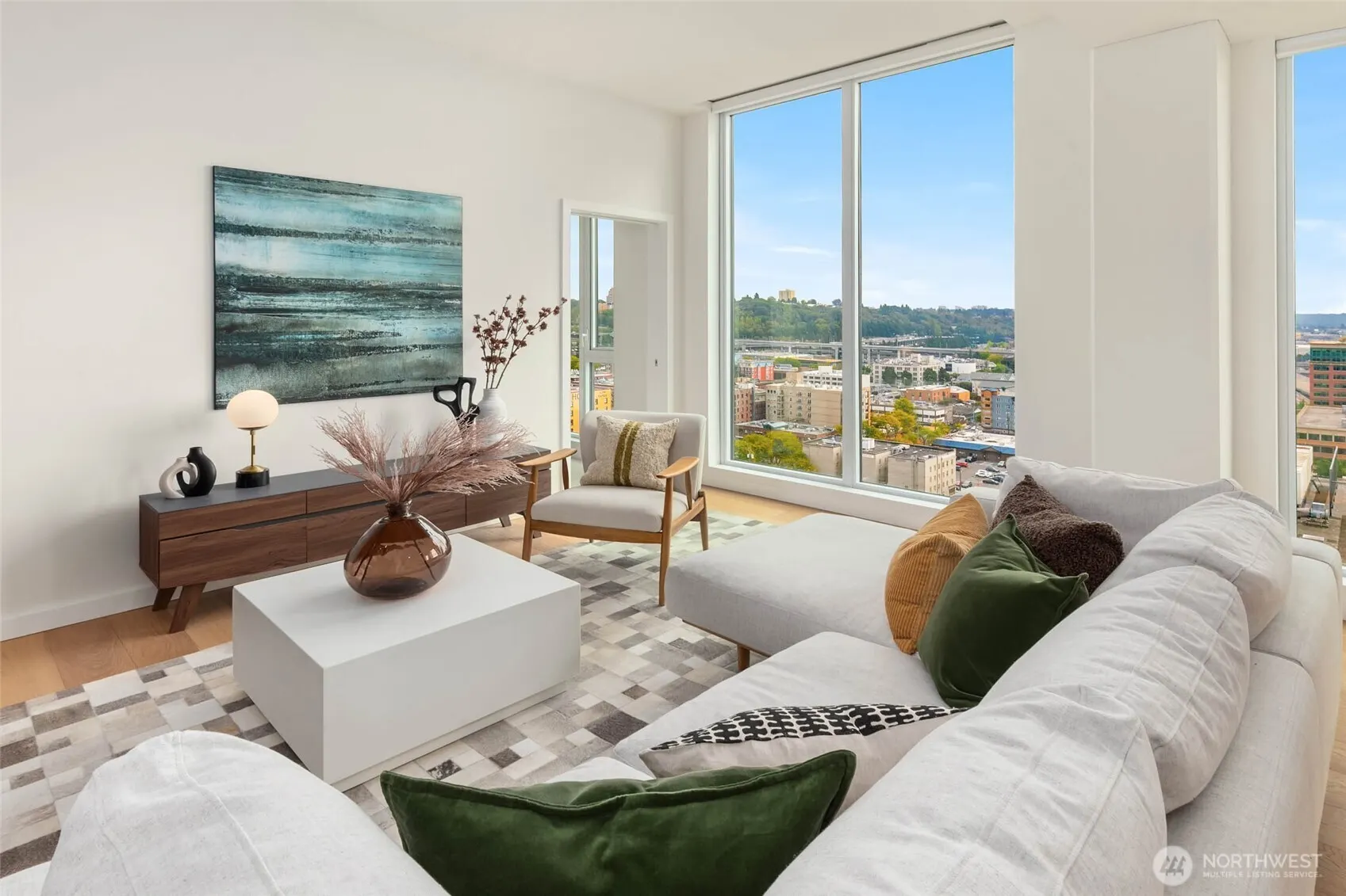 450 S Main St #1701, Seattle, WA 98104