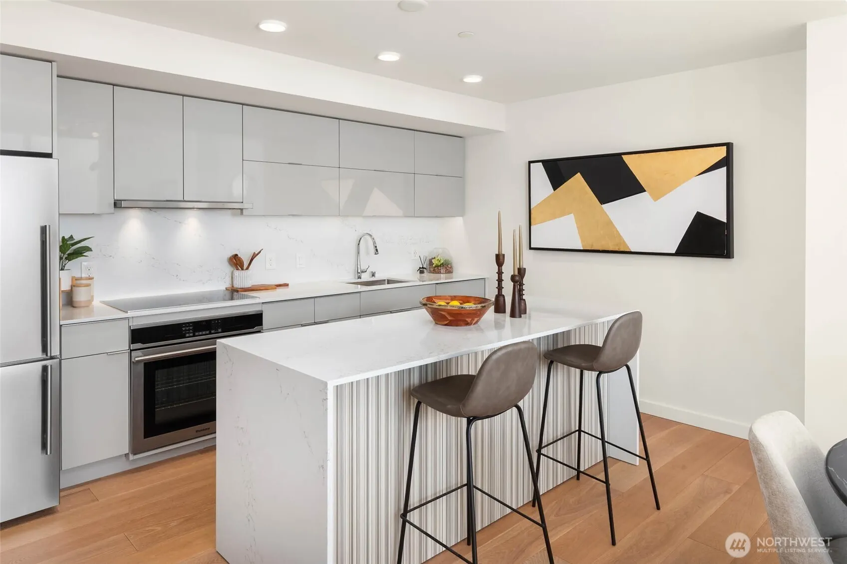 450 S Main St #1701, Seattle, WA 98104
