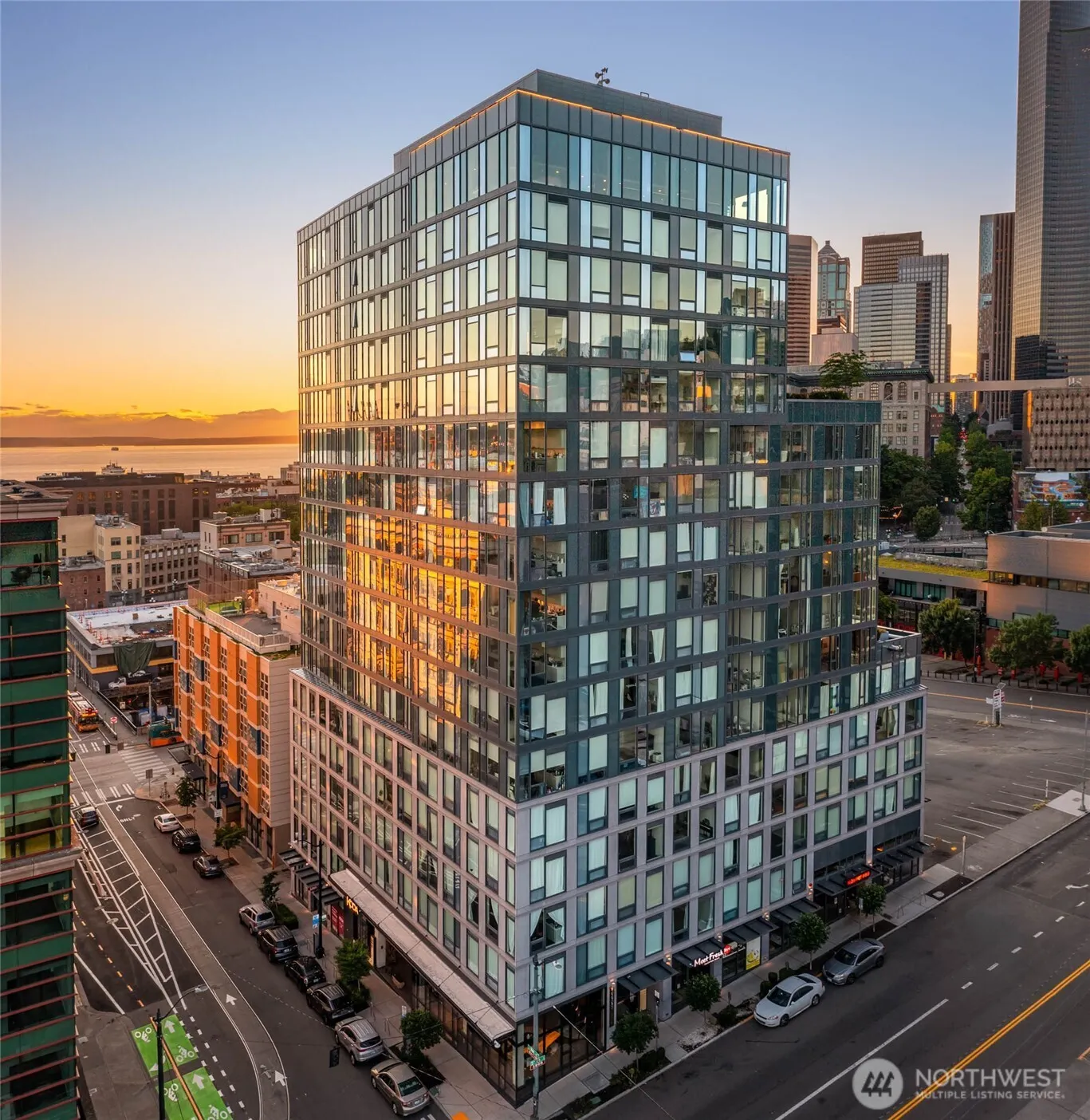 450 S Main St #1701, Seattle, WA 98104
