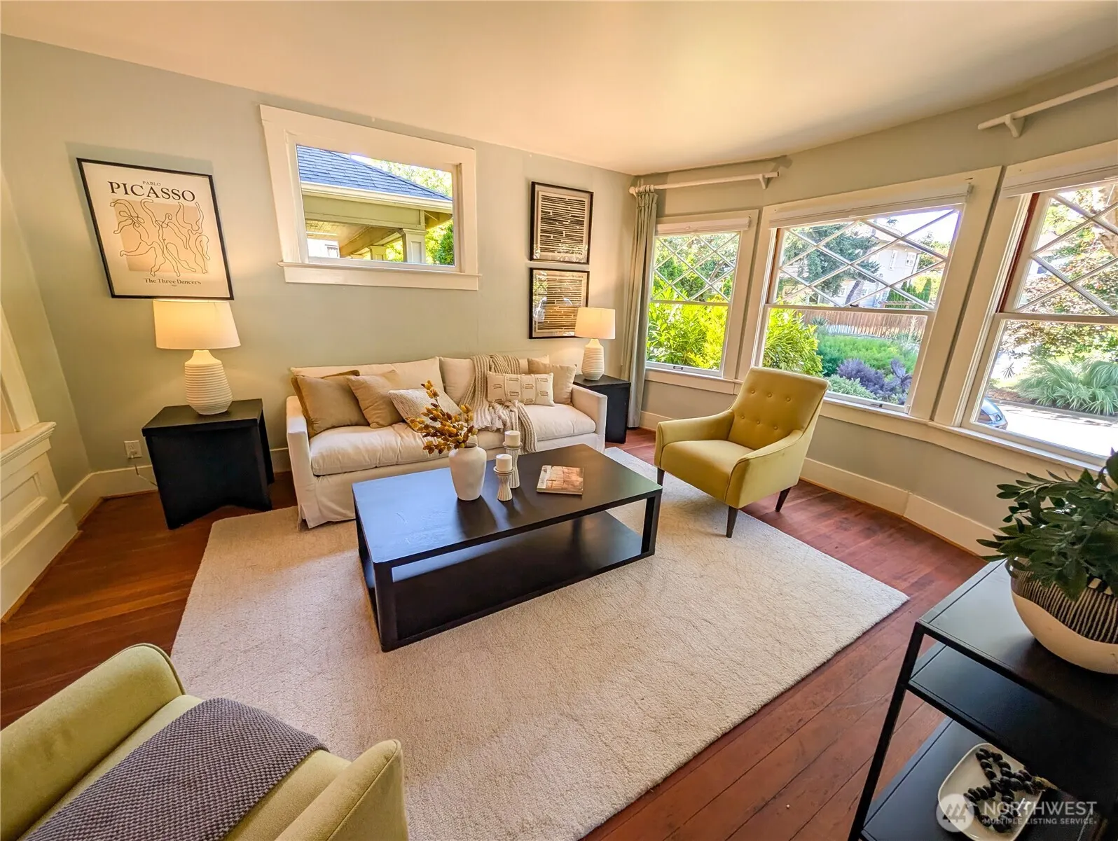 822 24th Avenue , Seattle, WA 98122