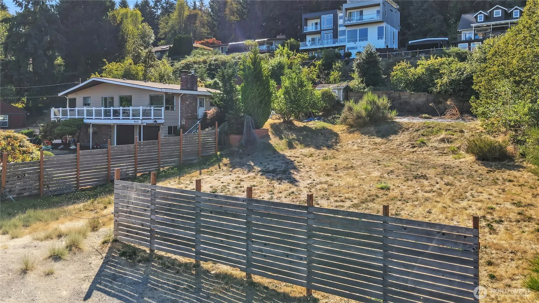 9017 3rd Avenue SW, Seattle, WA 98106