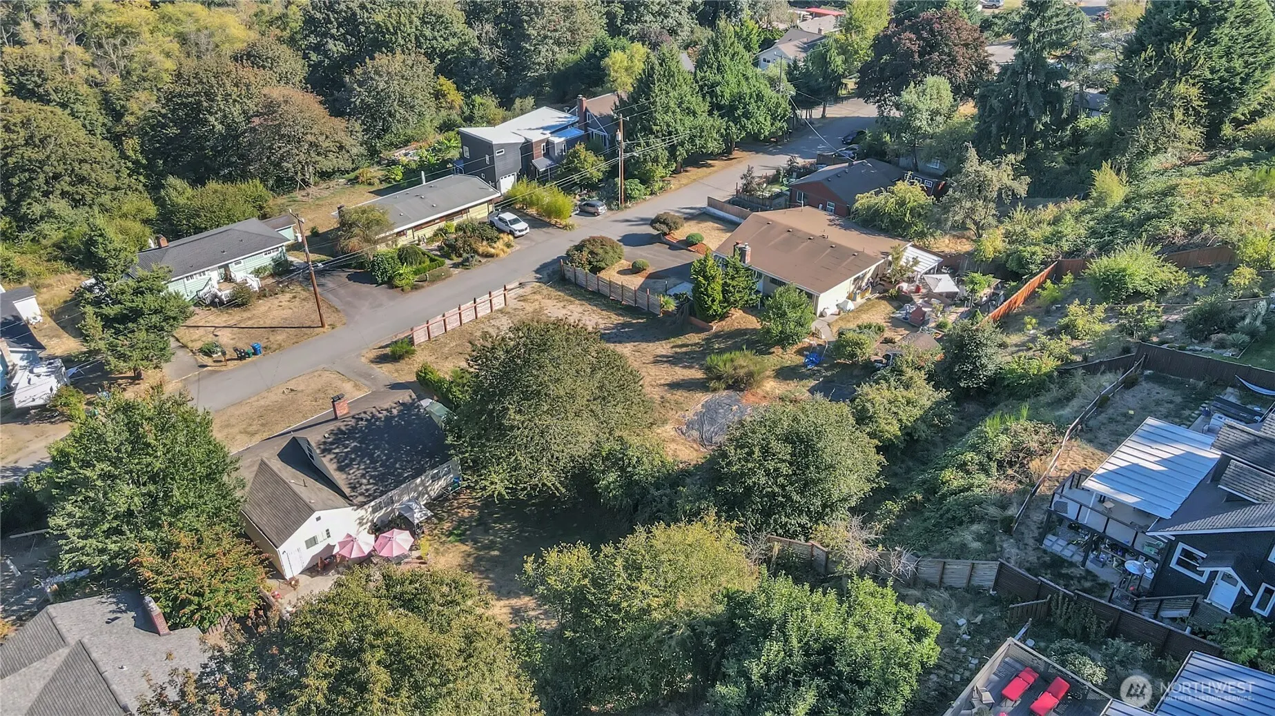 9017 3rd Avenue SW, Seattle, WA 98106