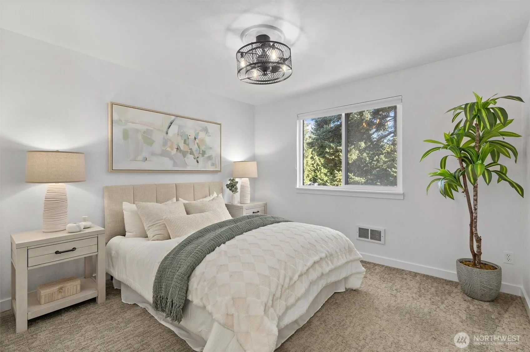 12703 NE 129th Court #H304, Kirkland, WA 98034