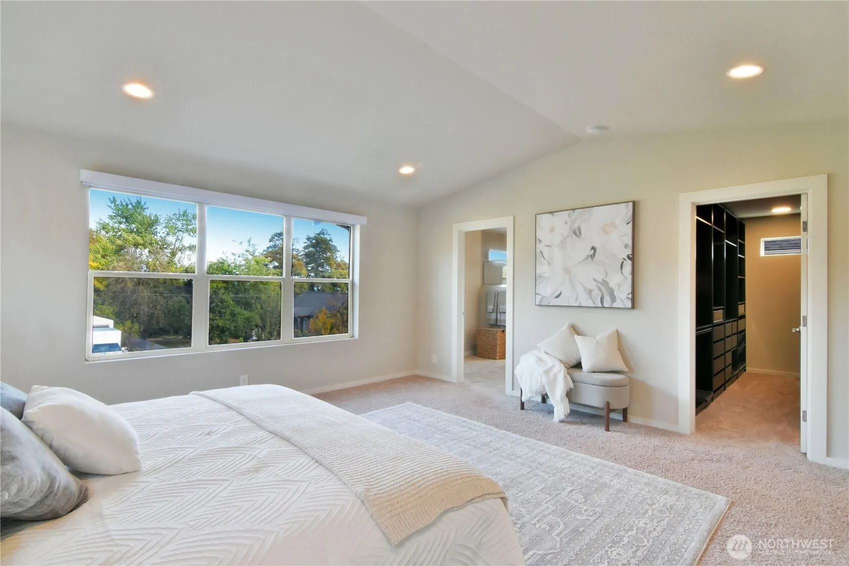 218 SW 96th Lane , Seattle, WA 98106