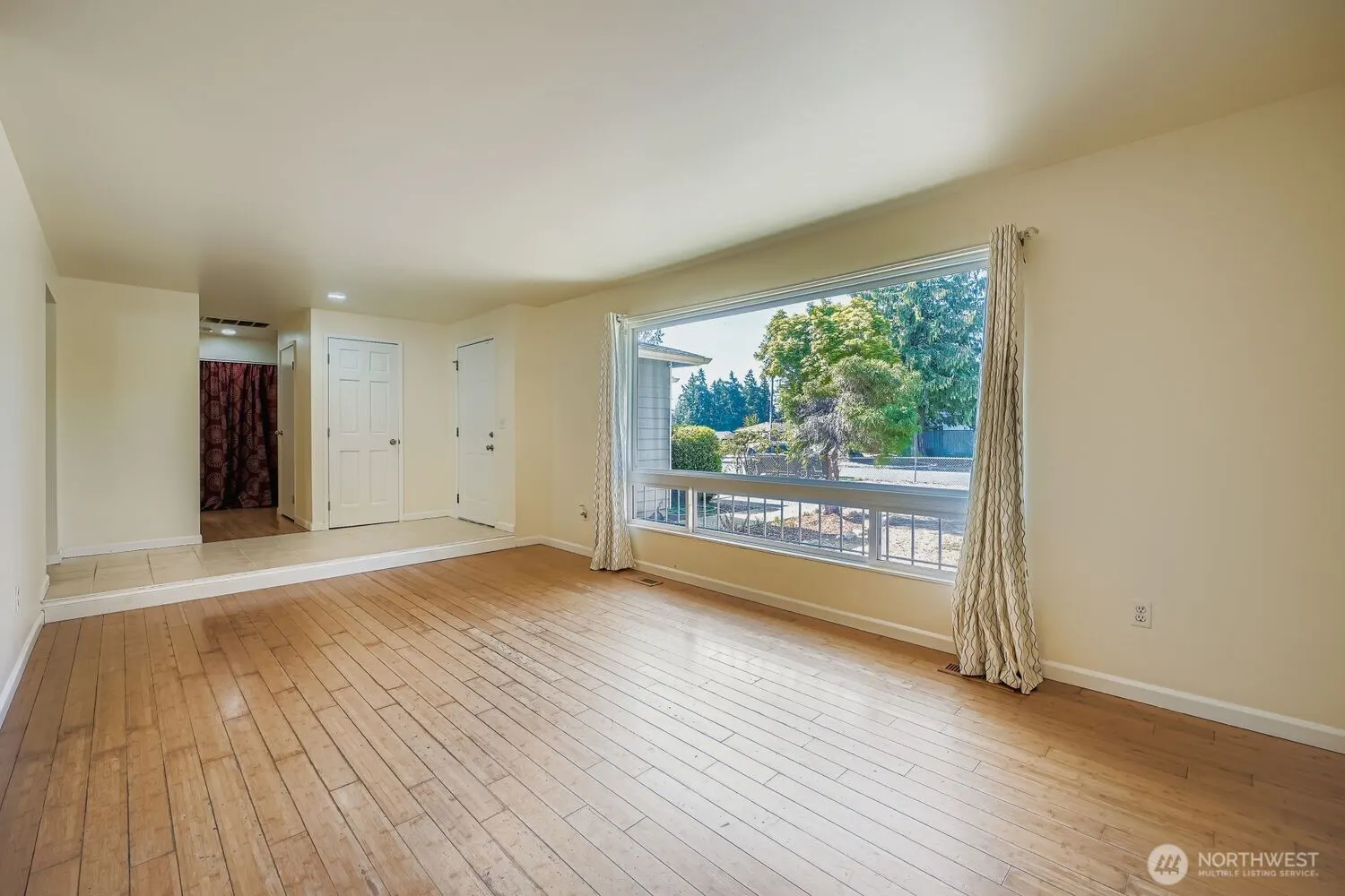 26854 Downing Avenue , Kent, WA 98032