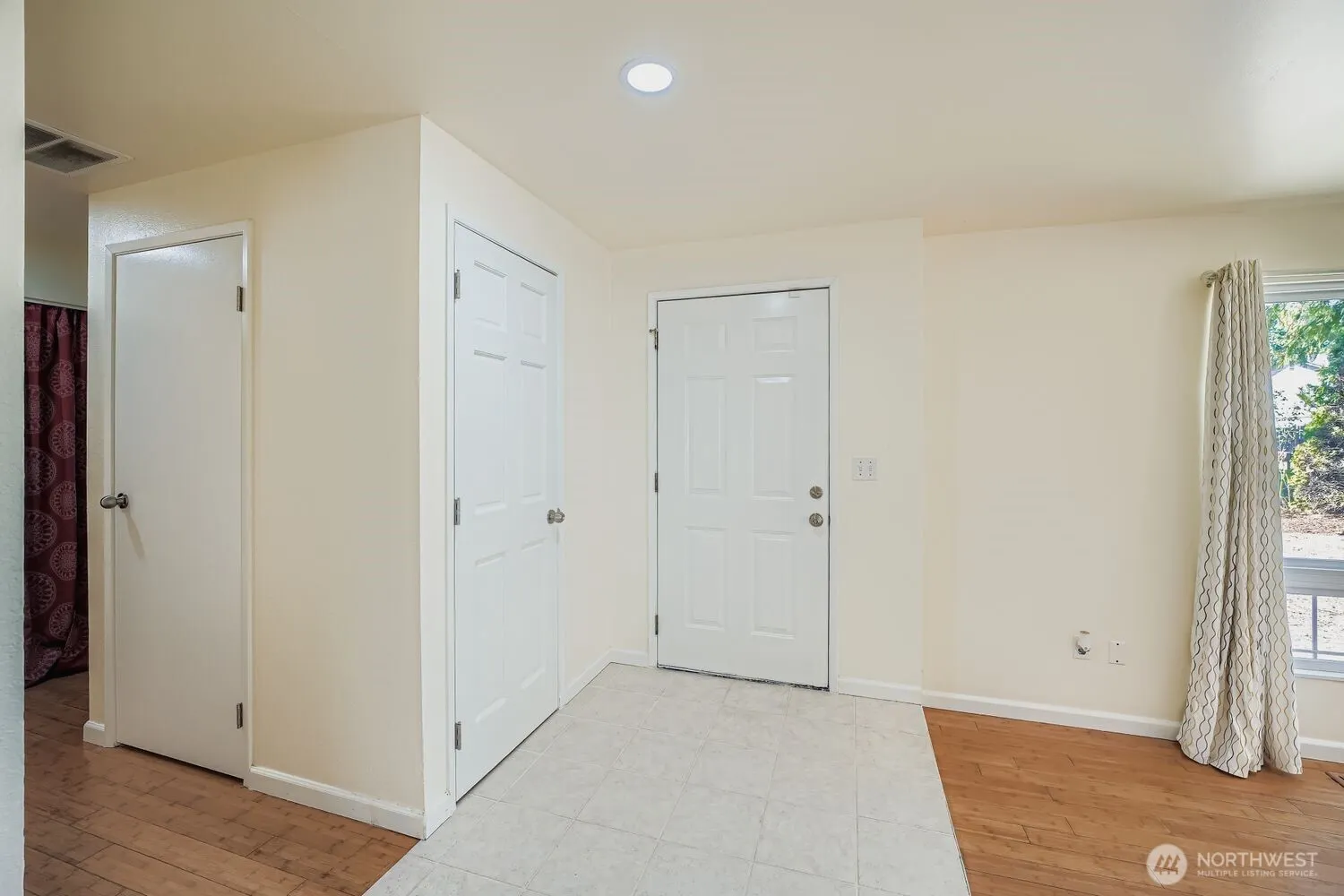 26854 Downing Avenue , Kent, WA 98032