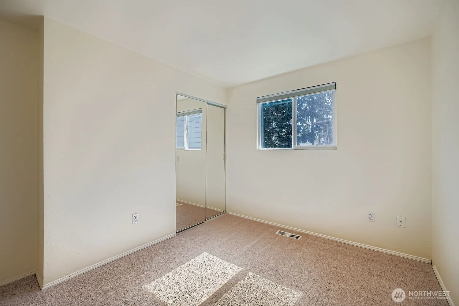 26854 Downing Avenue , Kent, WA 98032