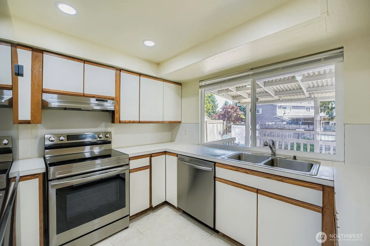 26854 Downing Avenue , Kent, WA 98032