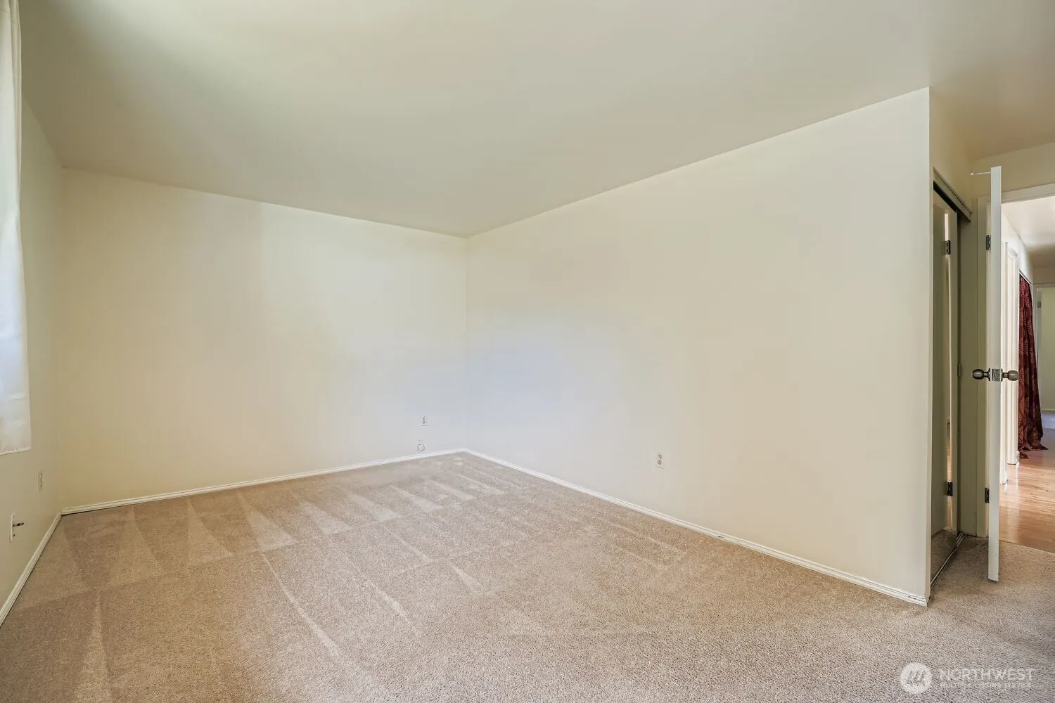 26854 Downing Avenue , Kent, WA 98032