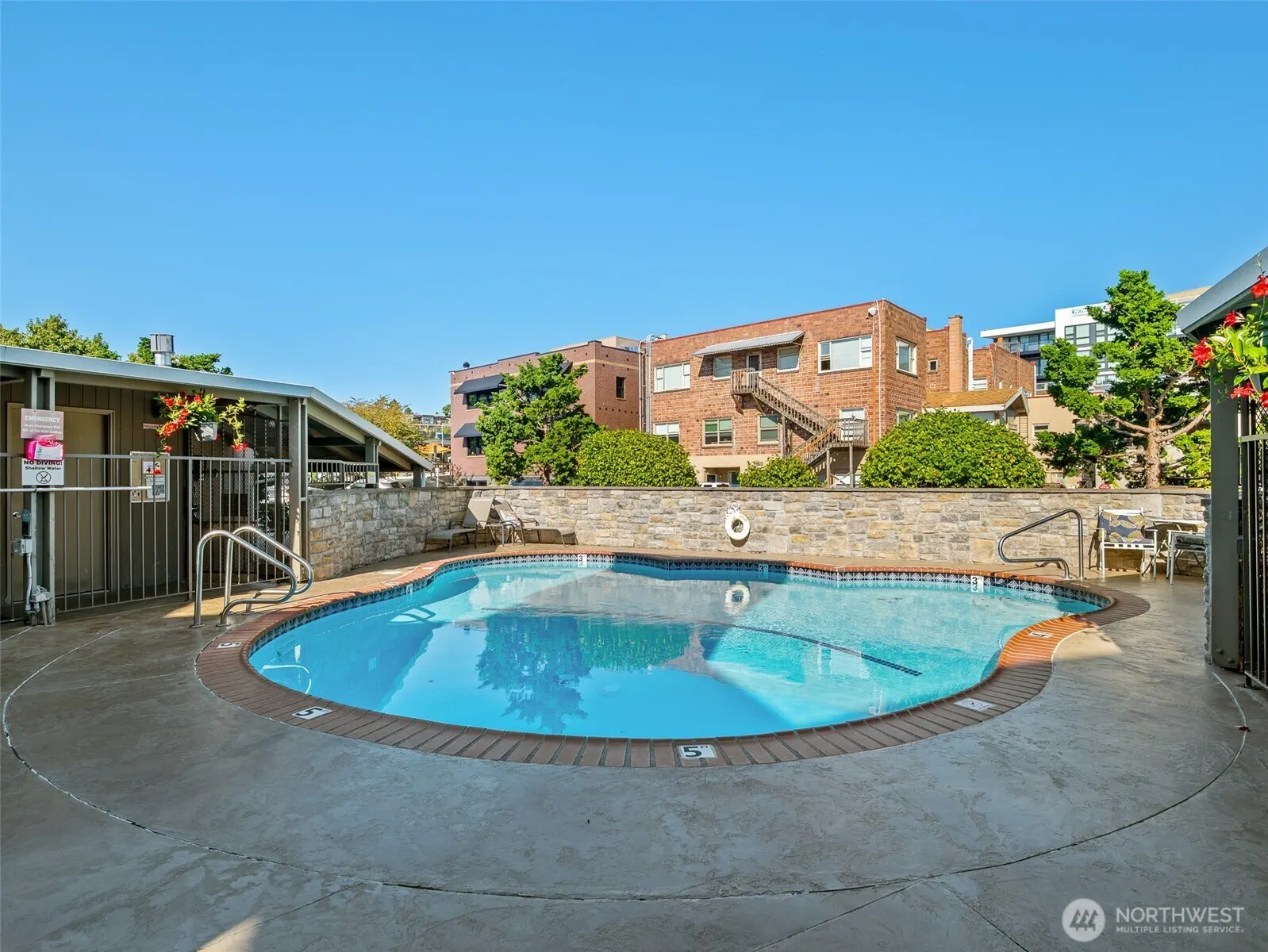 65 Kirkland Avenue #201, Kirkland, WA 98033