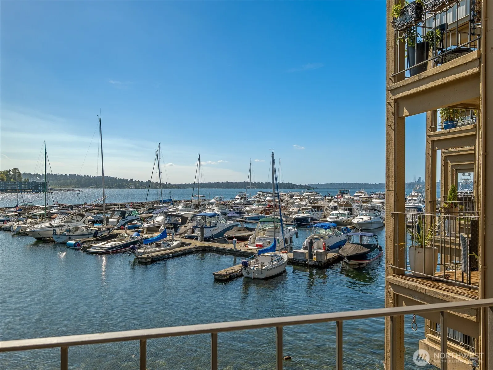 65 Kirkland Avenue #201, Kirkland, WA 98033