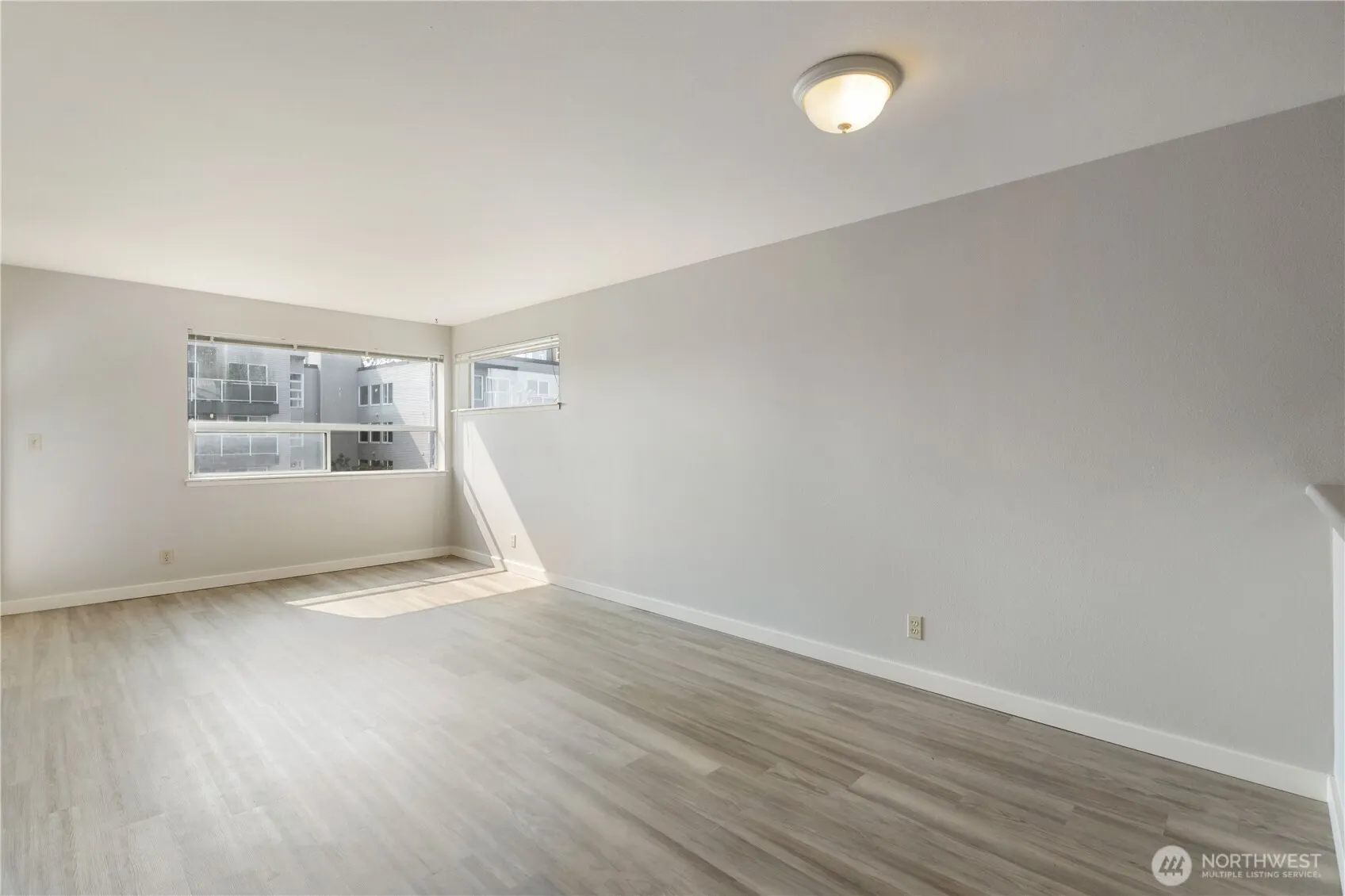 3230 SW Avalon Way , Seattle, WA 98126
