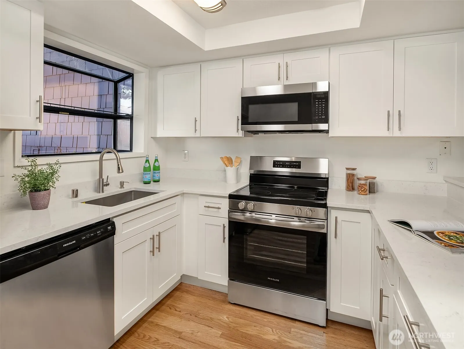 9165 45th Avenue SW #2, Seattle, WA 98136