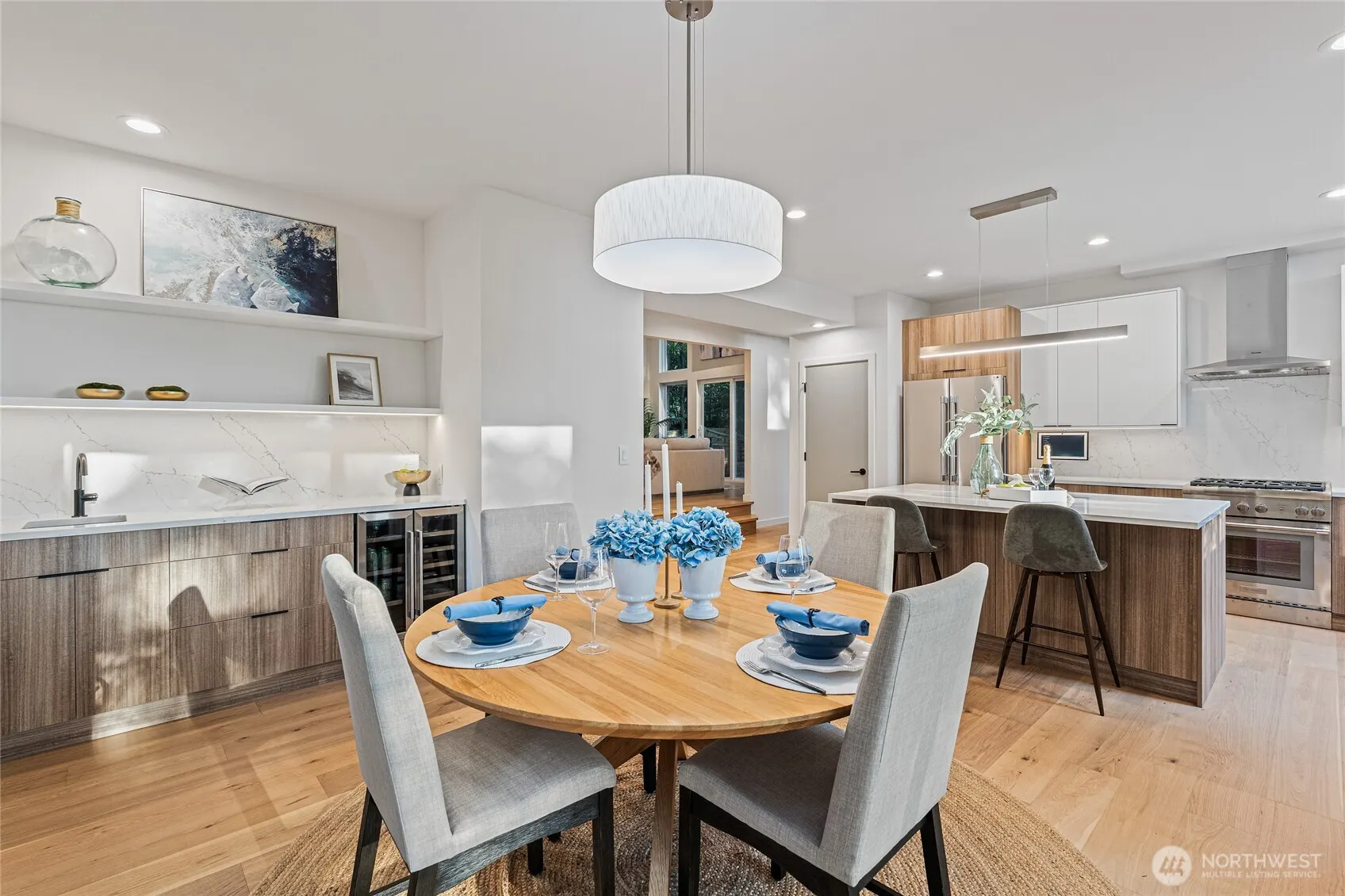 220 210th Avenue NE, Sammamish, WA 98074