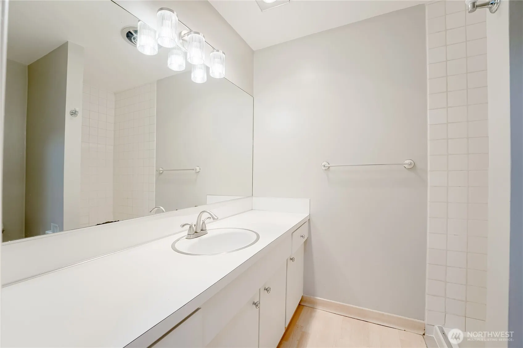 1100 S Atlantic Street #209, Seattle, WA 98134