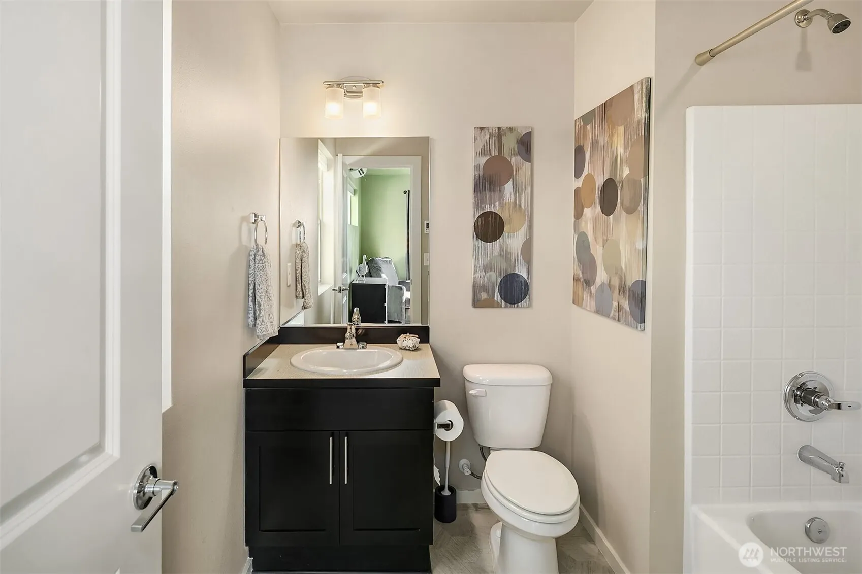 9714 11th Avenue SW, Seattle, WA 98106