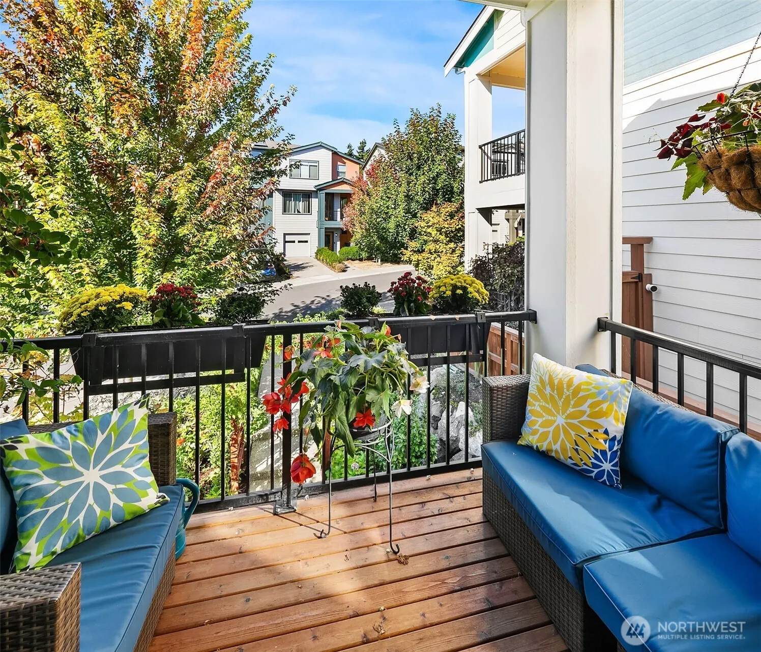9714 11th Avenue SW, Seattle, WA 98106