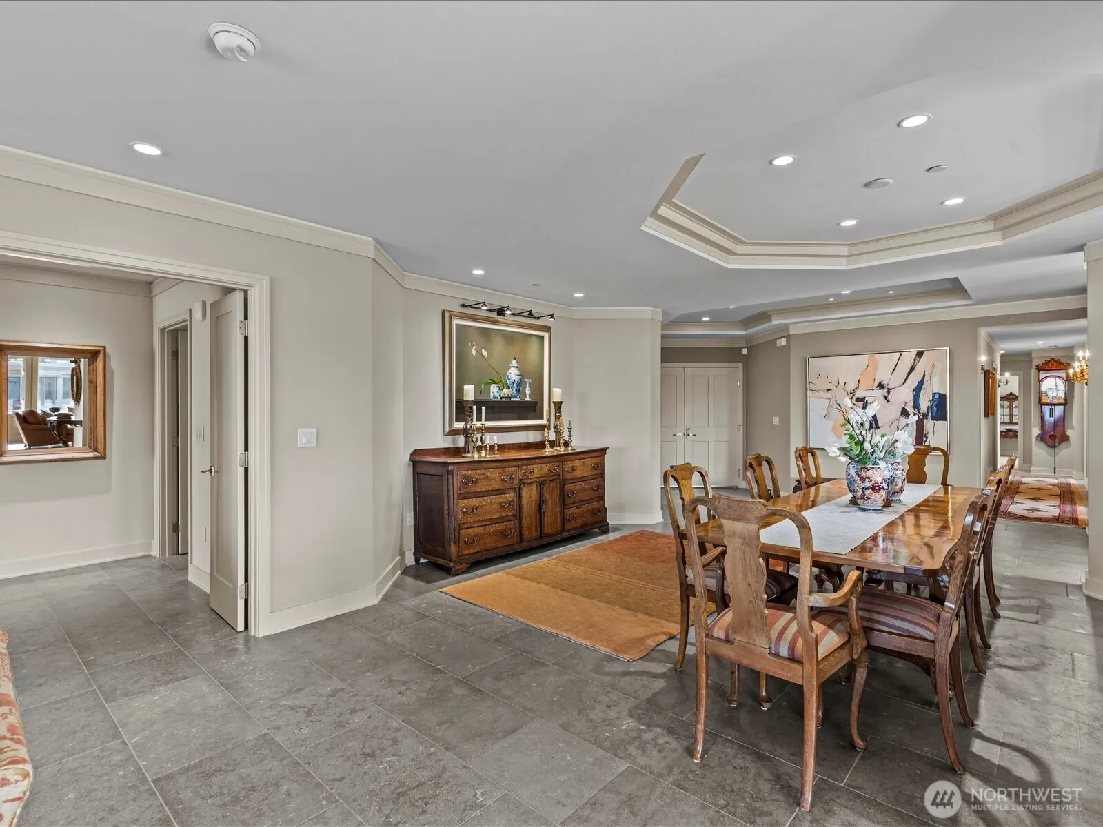 215 5th Avenue S #C202, Kirkland, WA 98033
