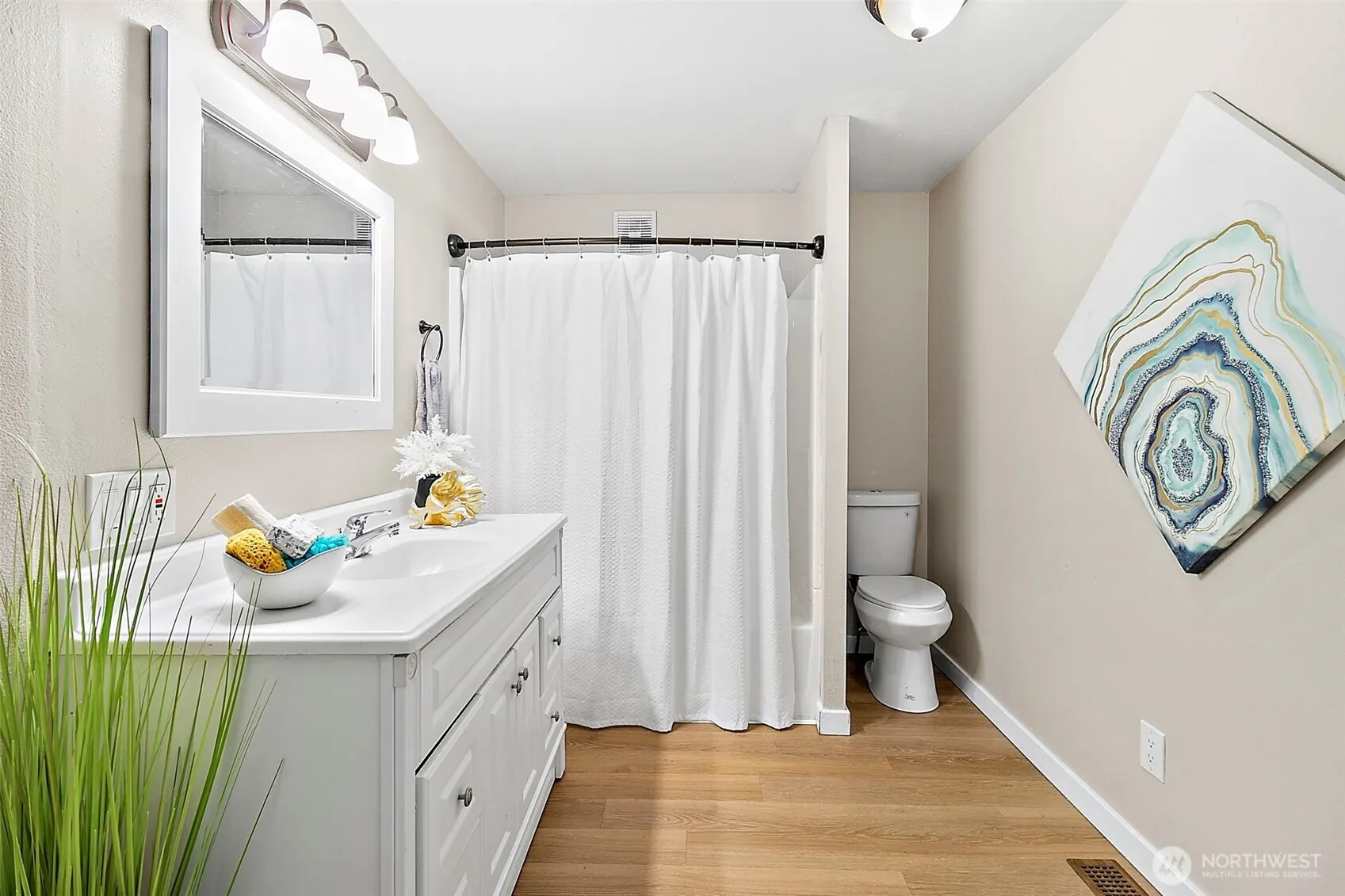 21630 104th Place SE, Kent, WA 98031